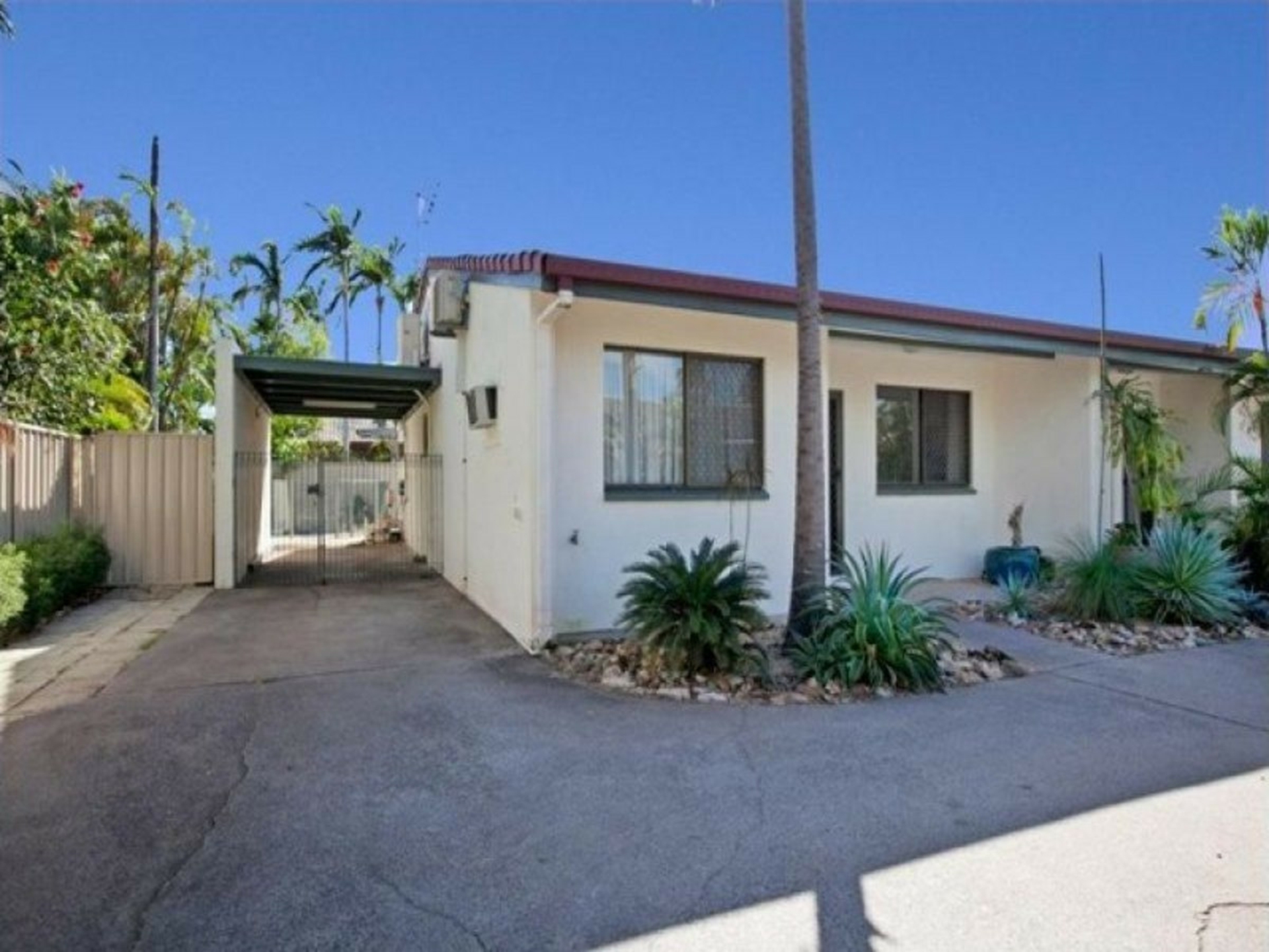 1/37 Ellengowan Drive, BRINKIN