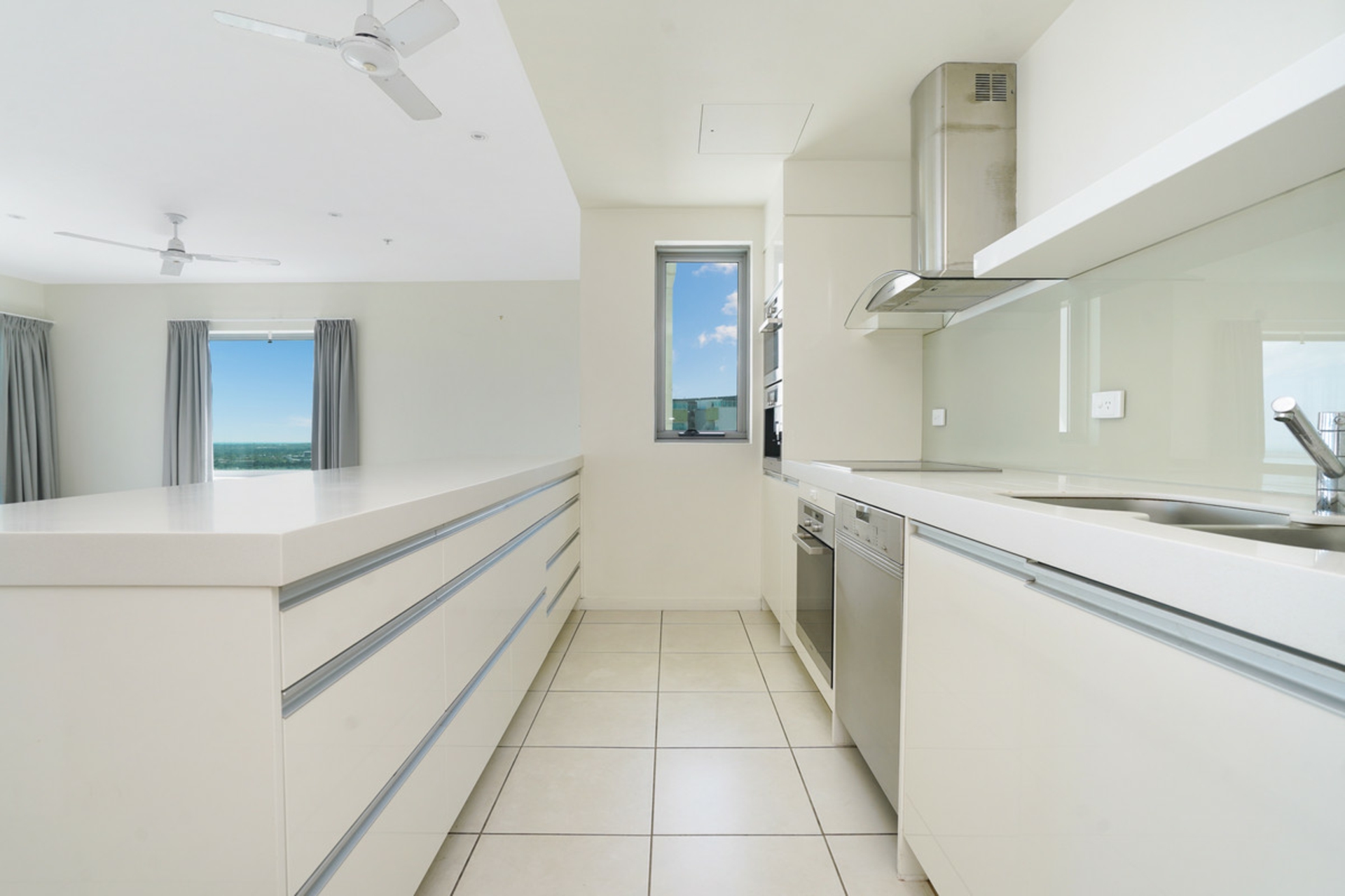 2703/43E Knuckey Street, DARWIN CITY