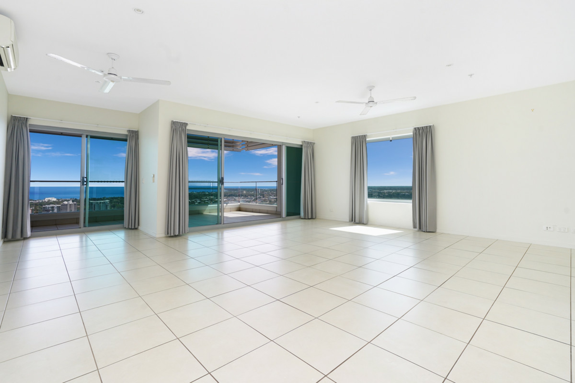 2703/43E Knuckey Street, DARWIN CITY