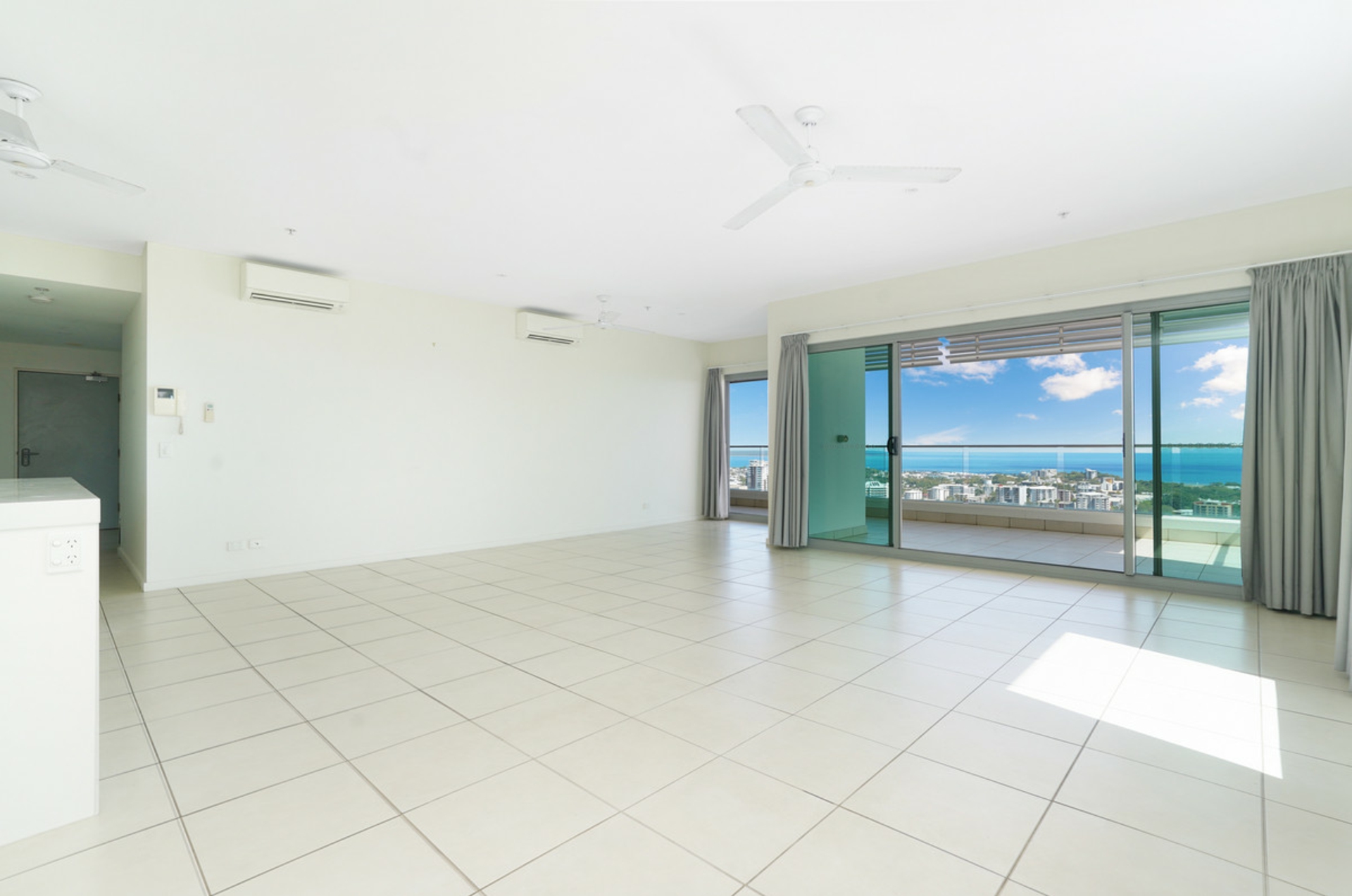 2703/43E Knuckey Street, DARWIN CITY