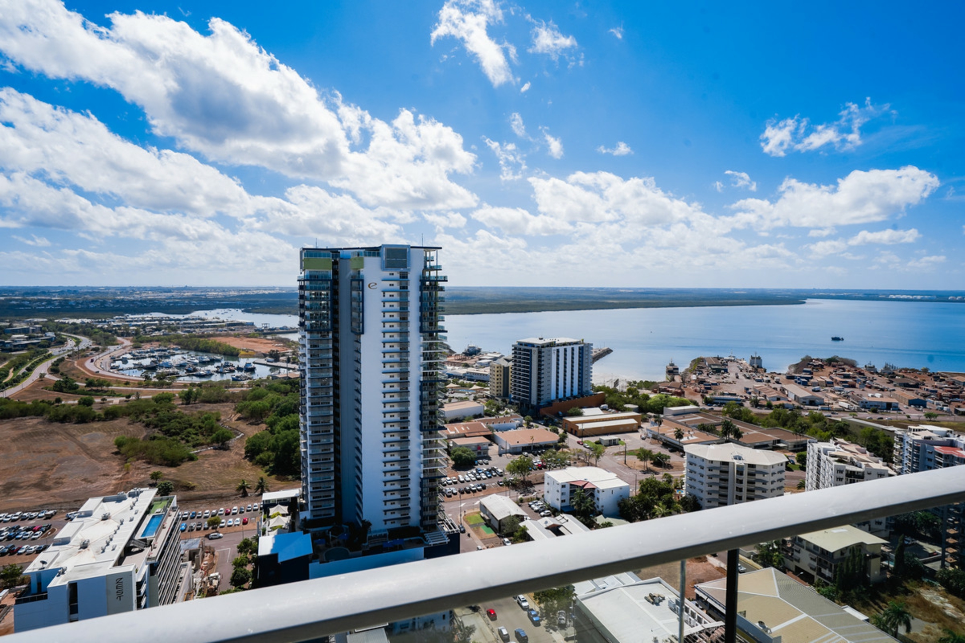 2703/43E Knuckey Street, DARWIN CITY