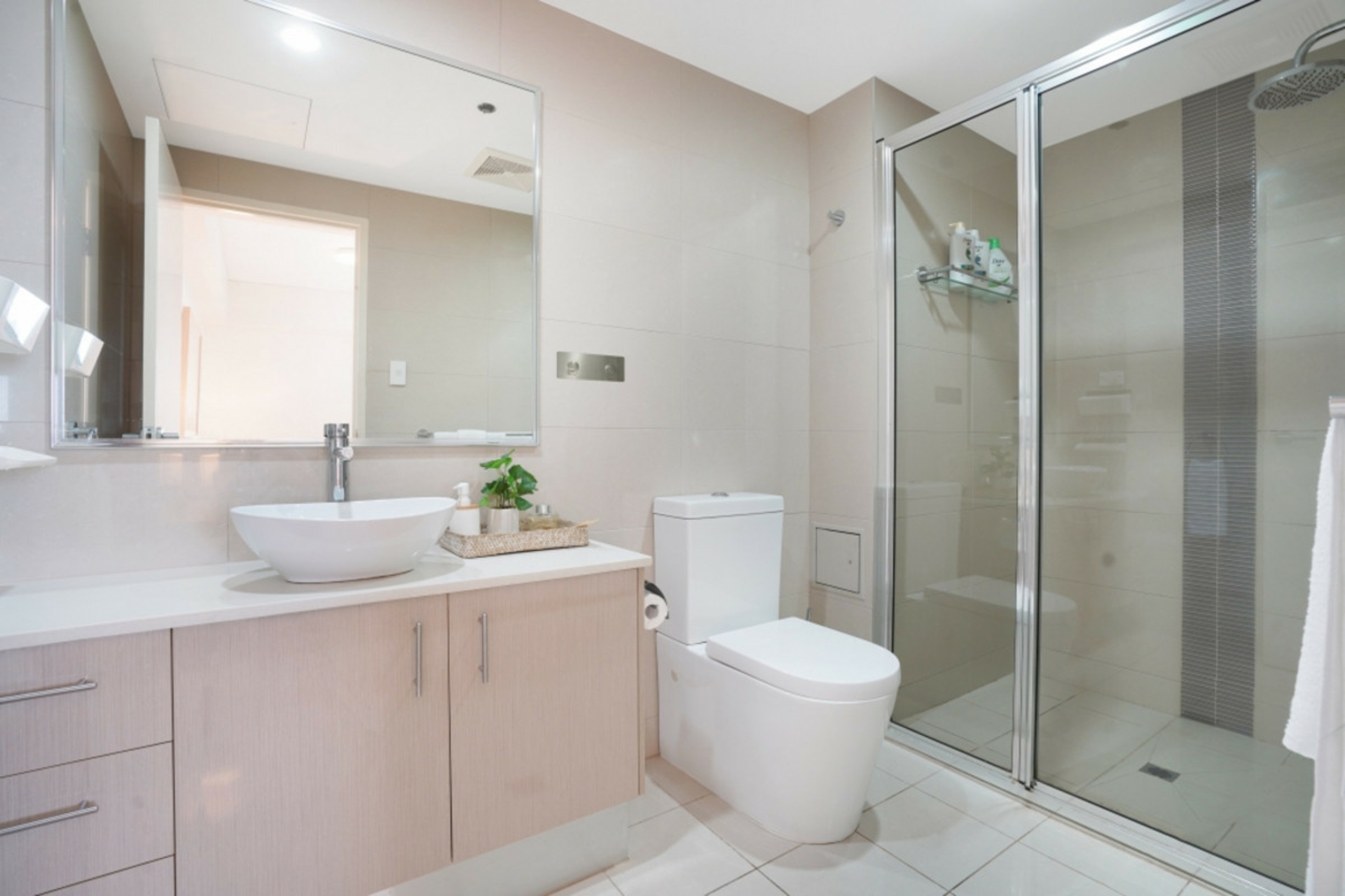 14/130 Smith Street Darwin City NT Apartment for Rent LJ Hooker