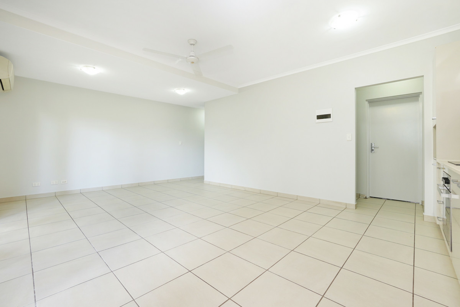 12/8 Camm Street, JOHNSTON