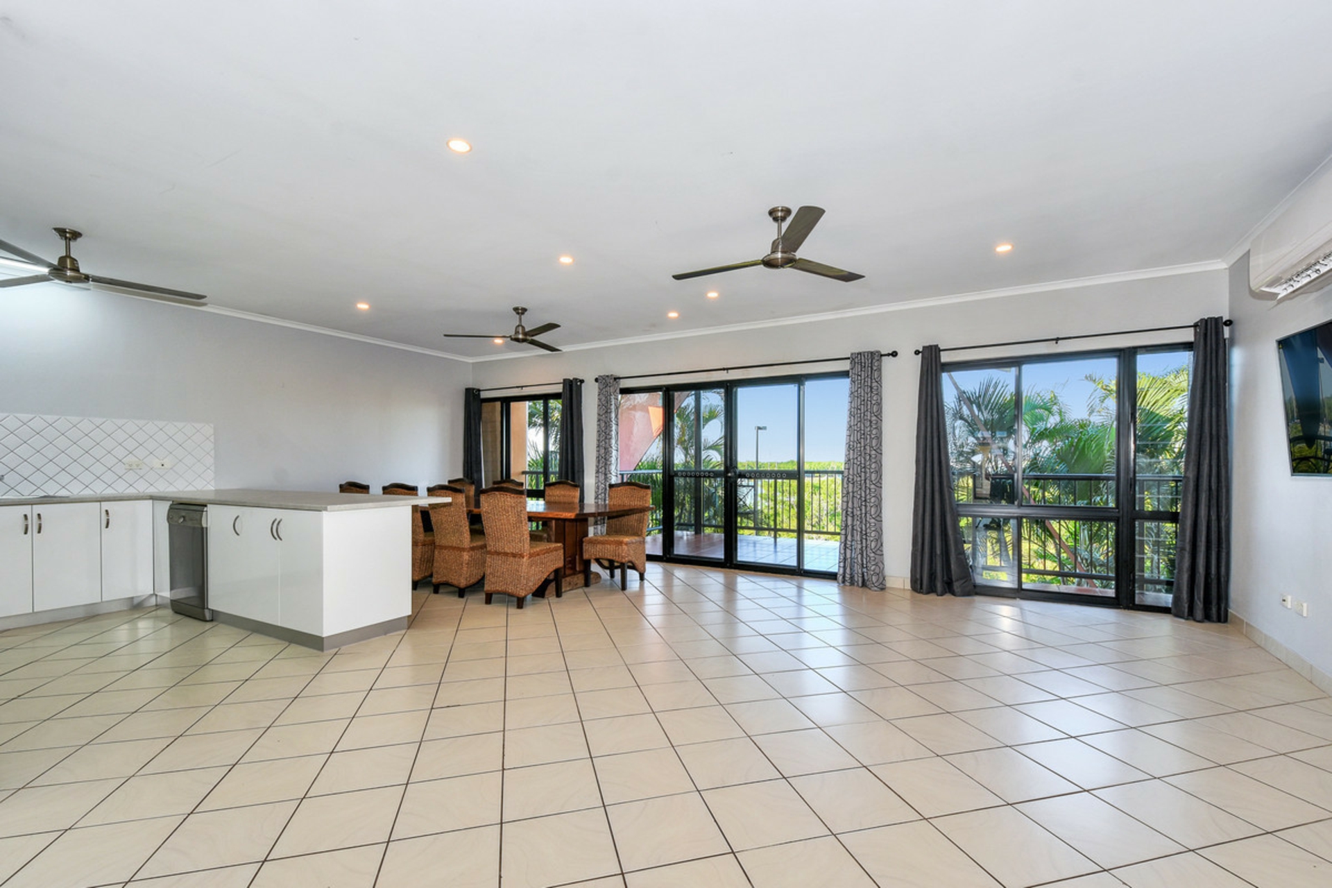 4/44 Bayview Boulevard, BAYVIEW
