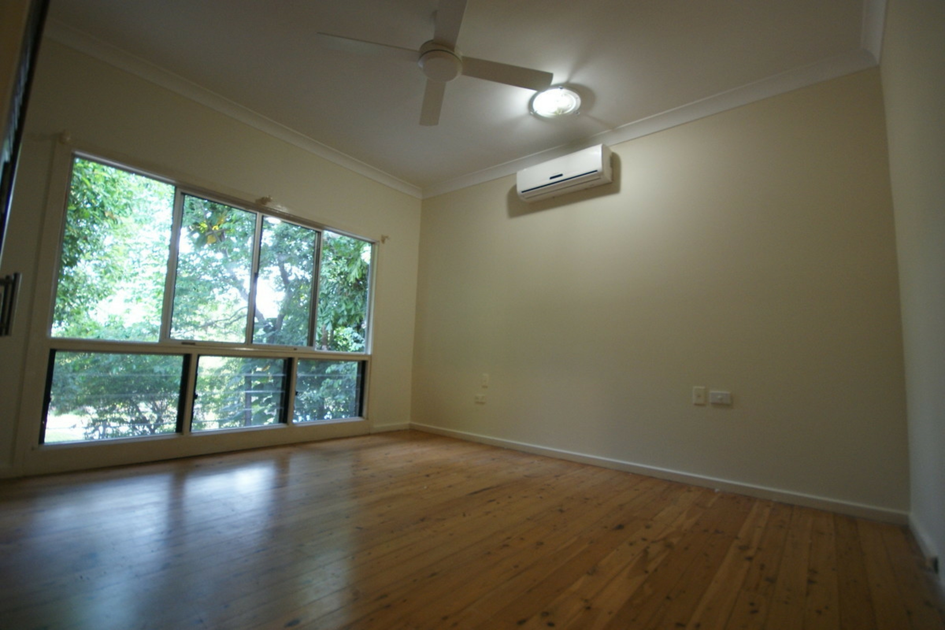 37 Gaden Circuit, JINGILI