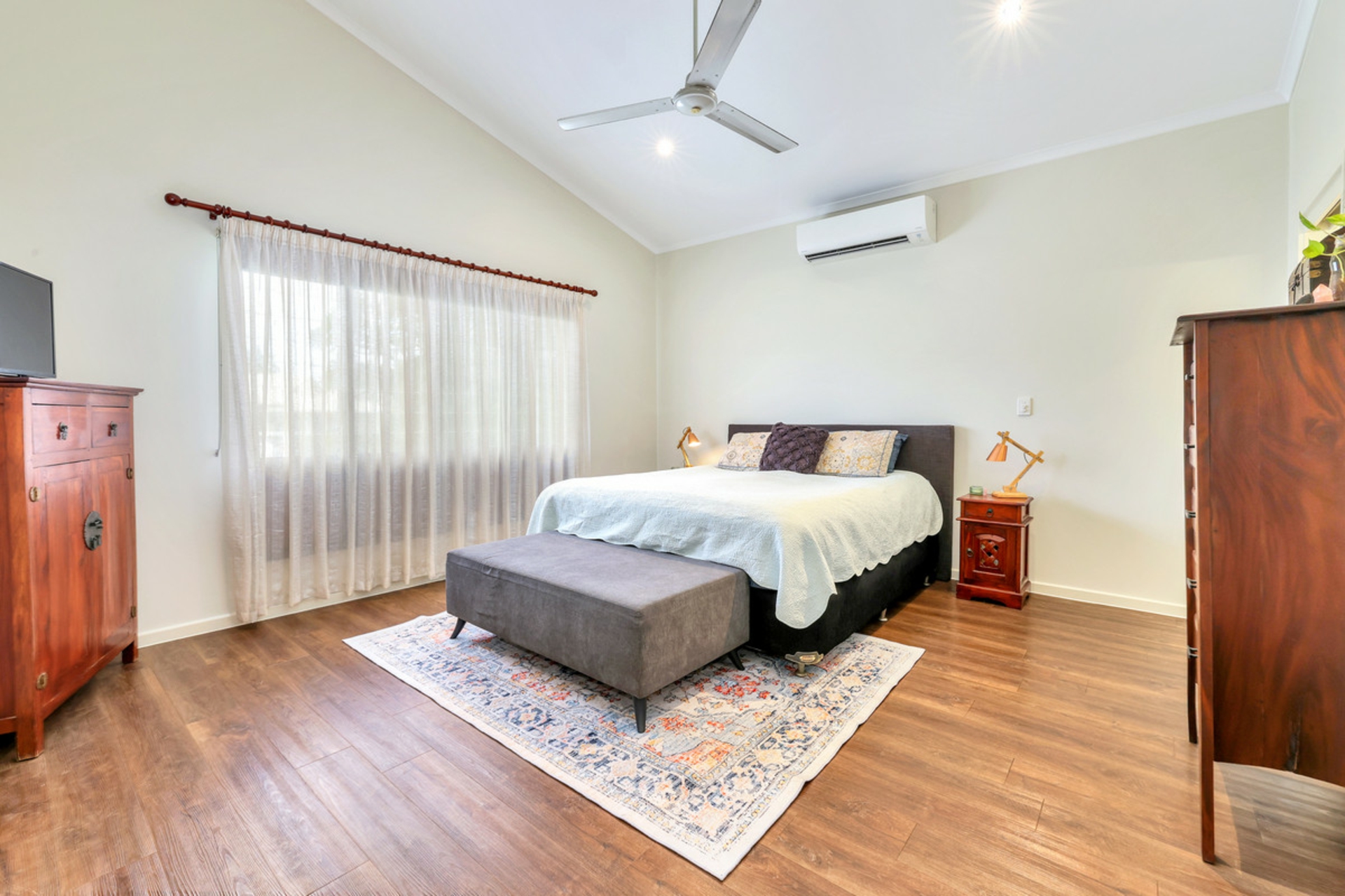 19 Bedford Court, DURACK