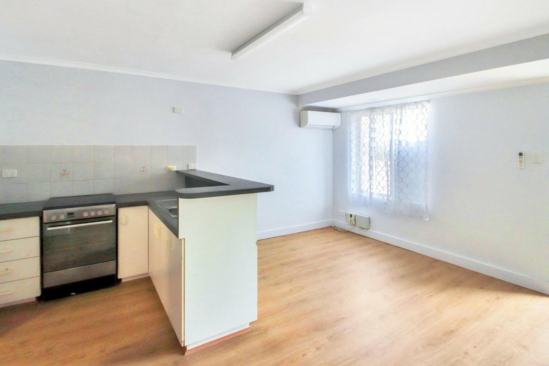 2/86 Woods Street, DARWIN CITY