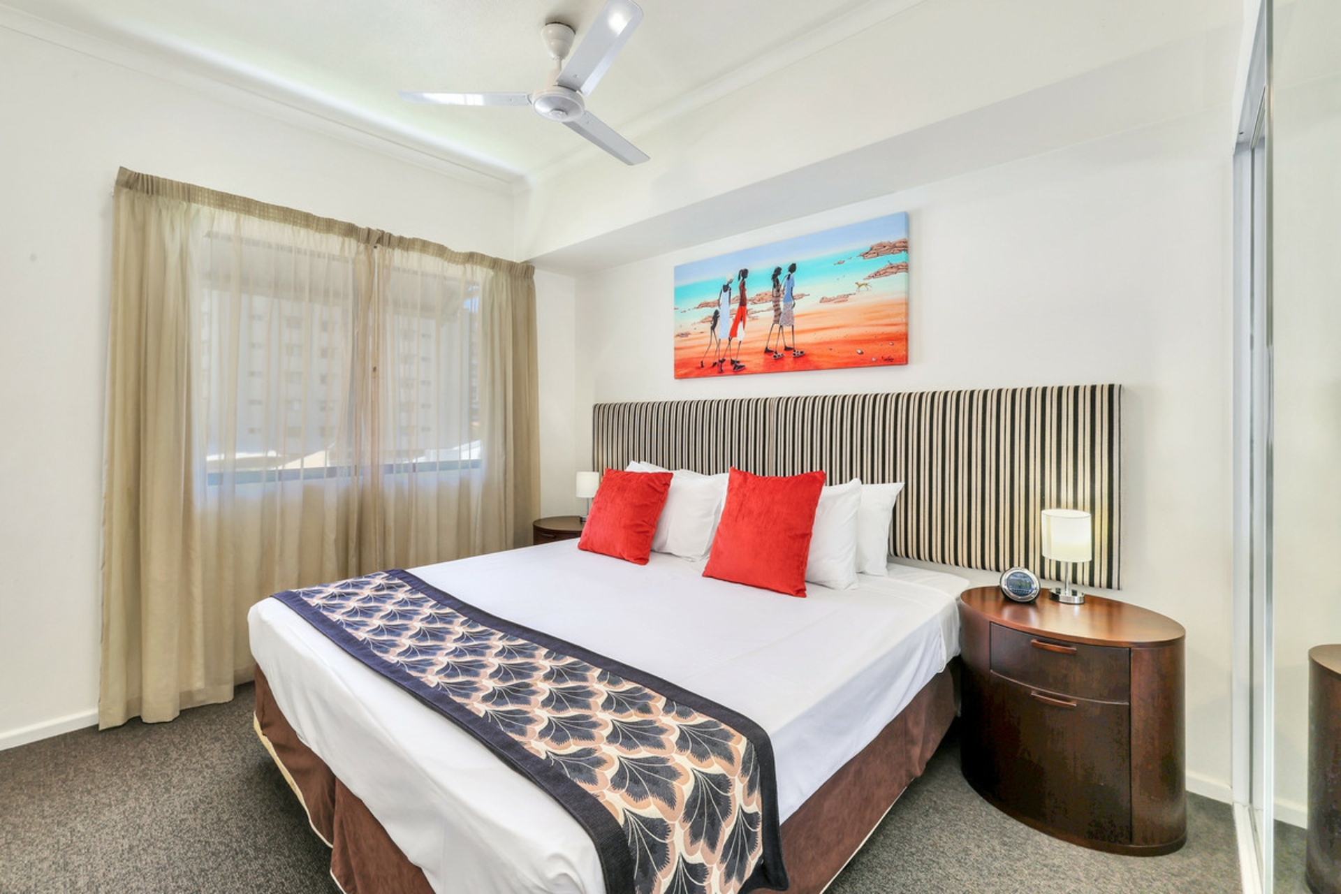 2031/55 Cavenagh Street — photo 4 of 13