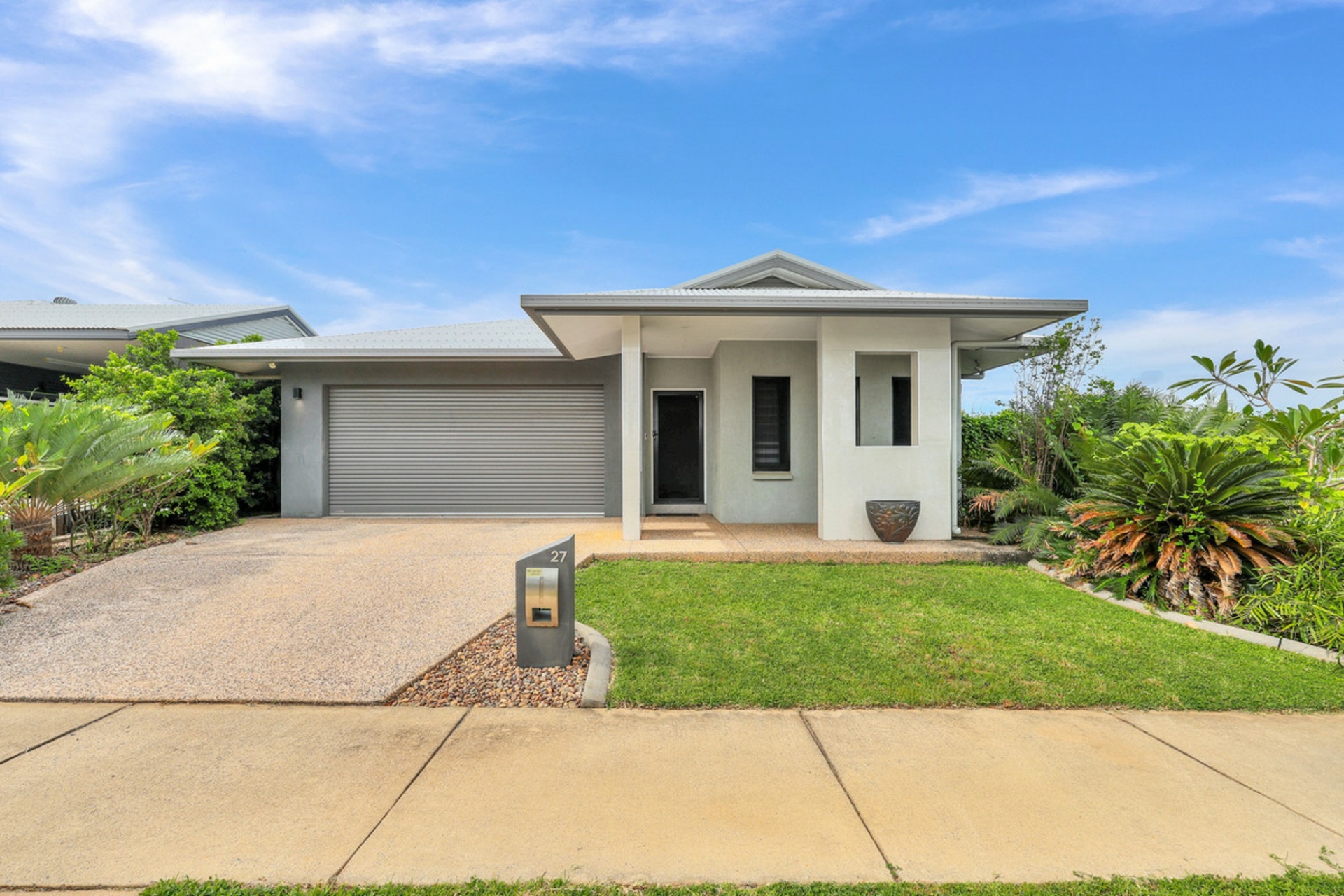 27 King Street, DURACK