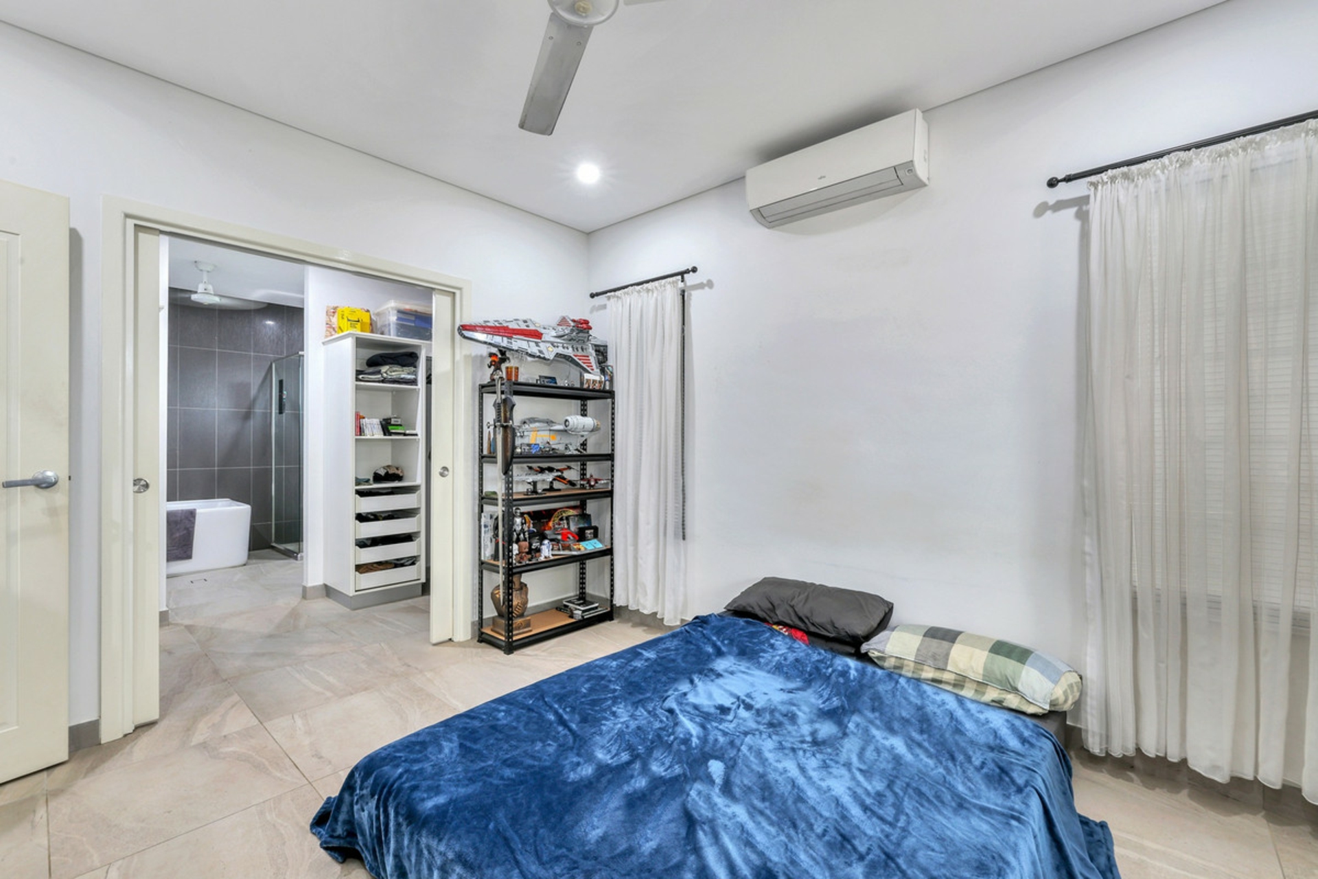 27 King Street, DURACK