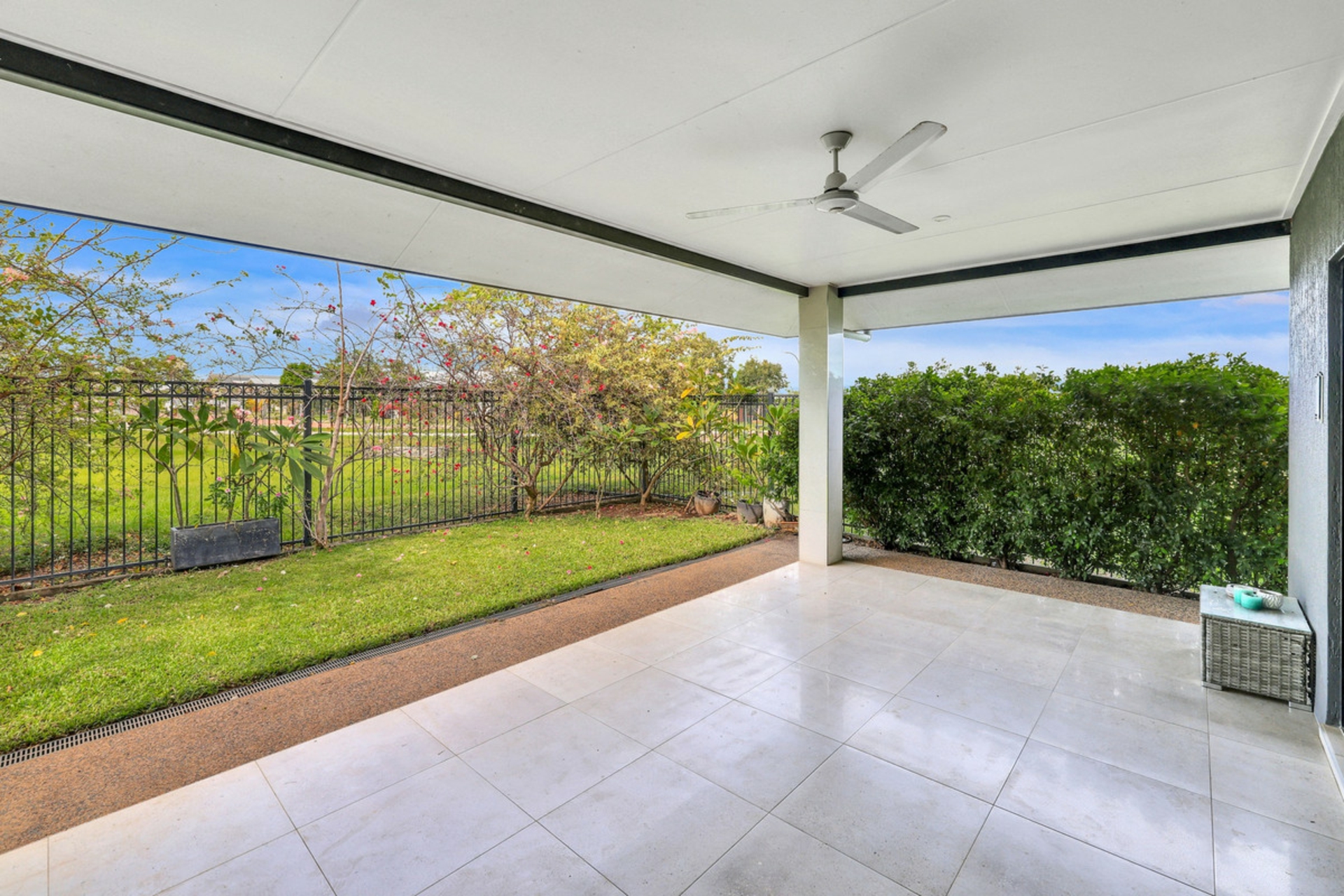 27 King Street, DURACK