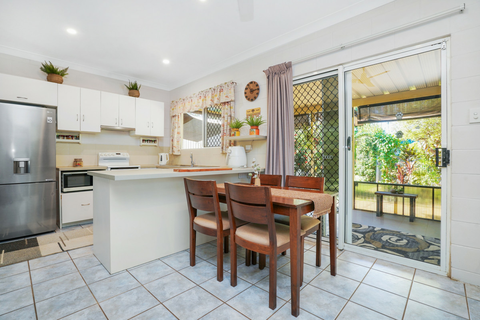 14 Connaught Court, BAKEWELL
