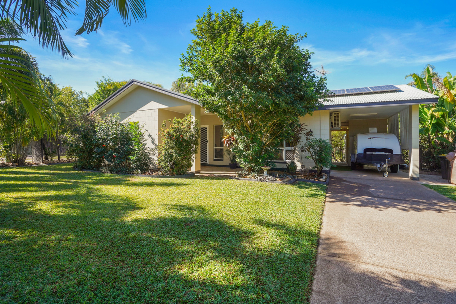 14 Connaught Court, BAKEWELL