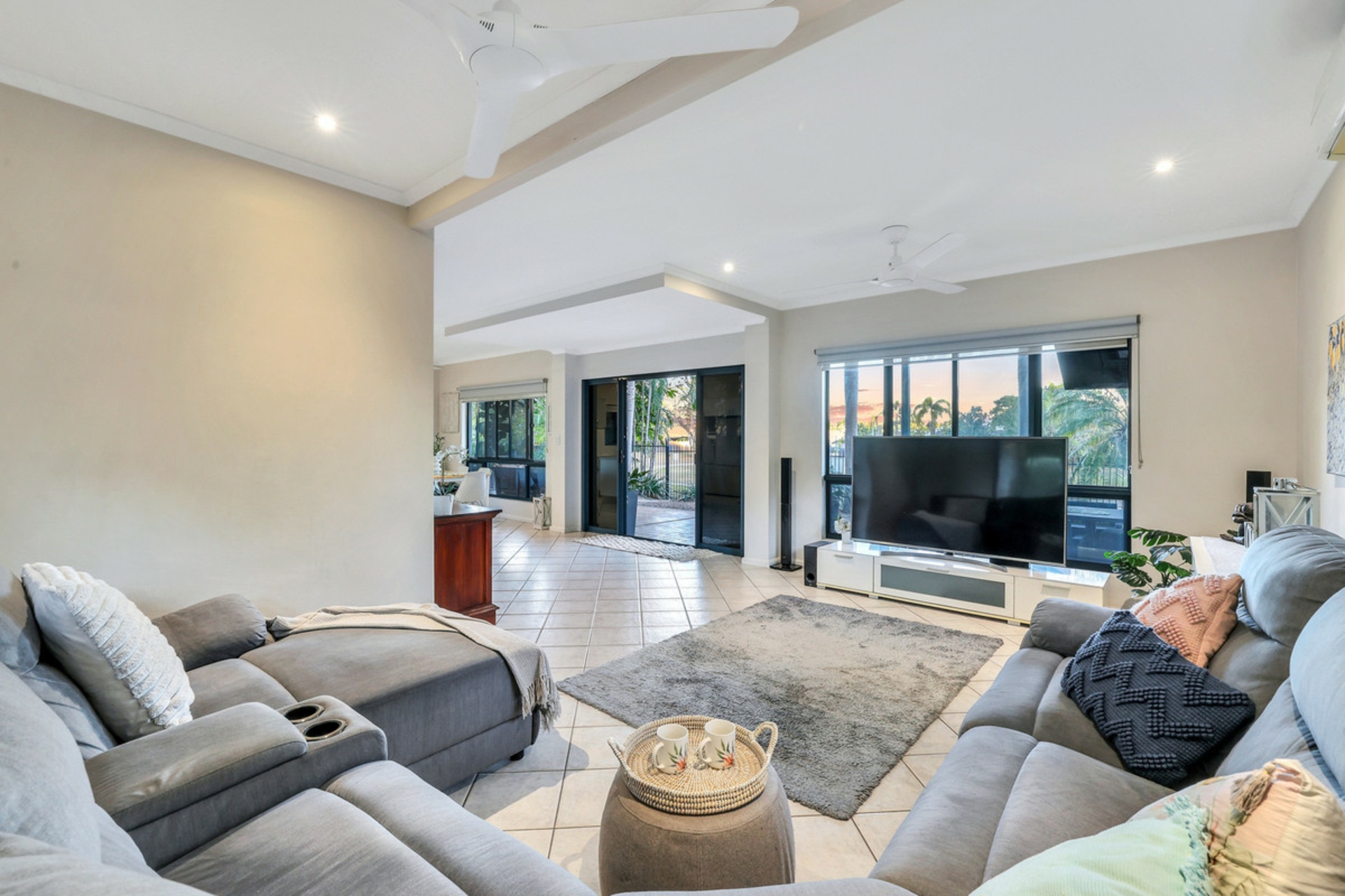 13 Crown Court, DURACK