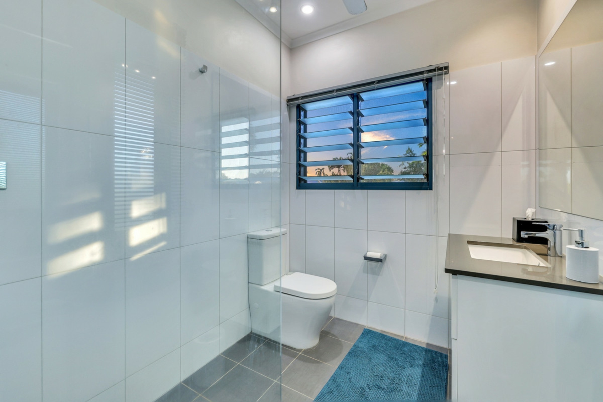 13 Crown Court, DURACK
