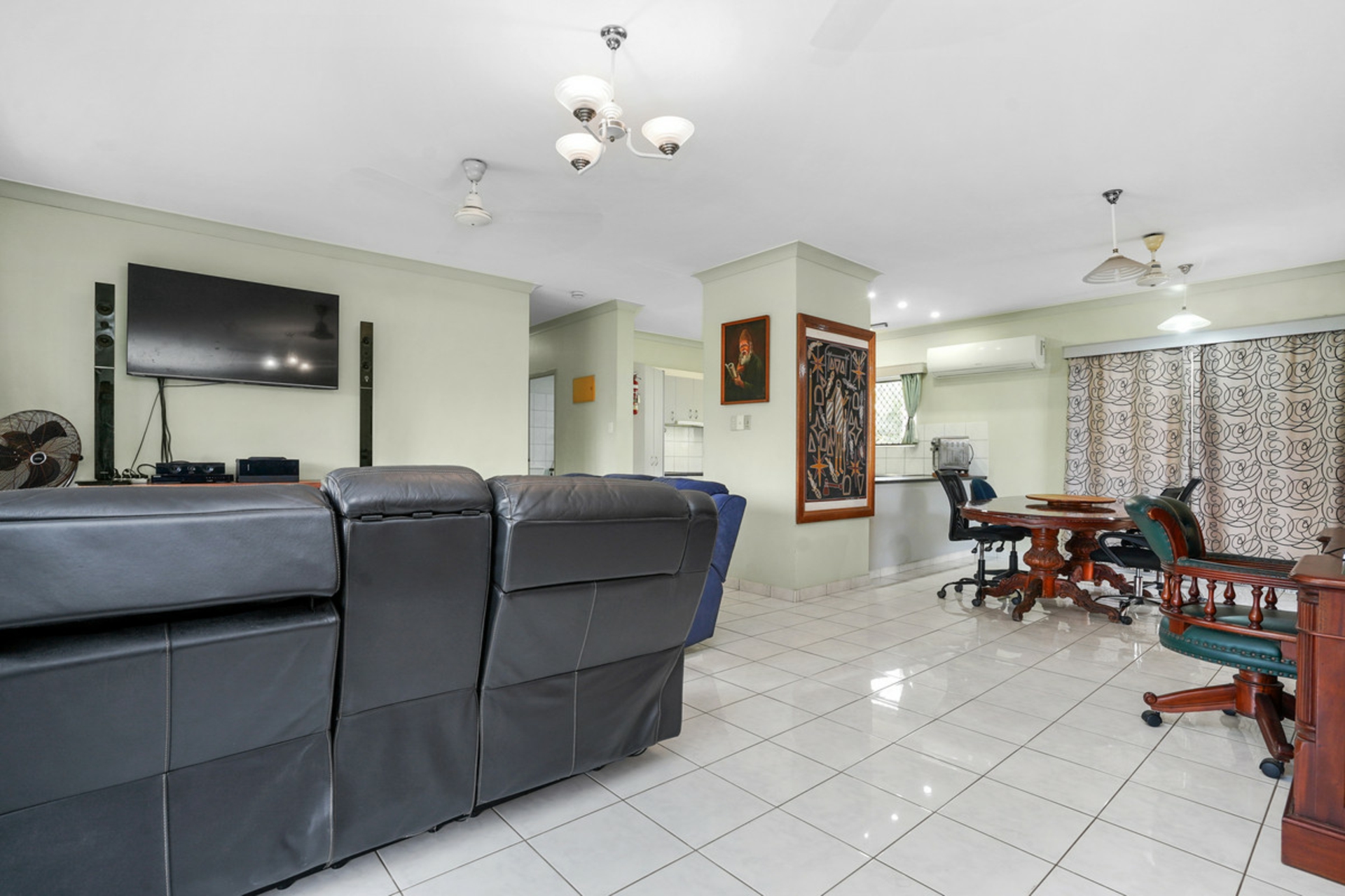 20 Hannibal Crescent — photo 10 of 30