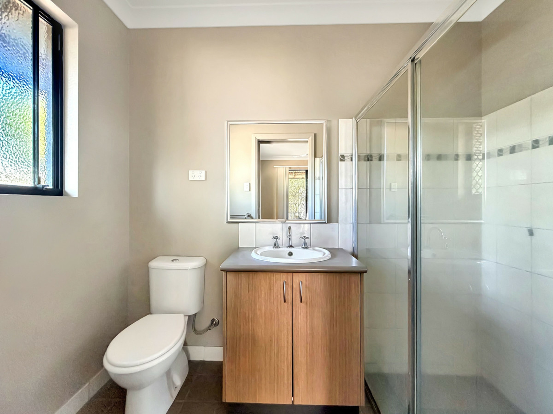 1 McAuley Street — photo 6 of 9