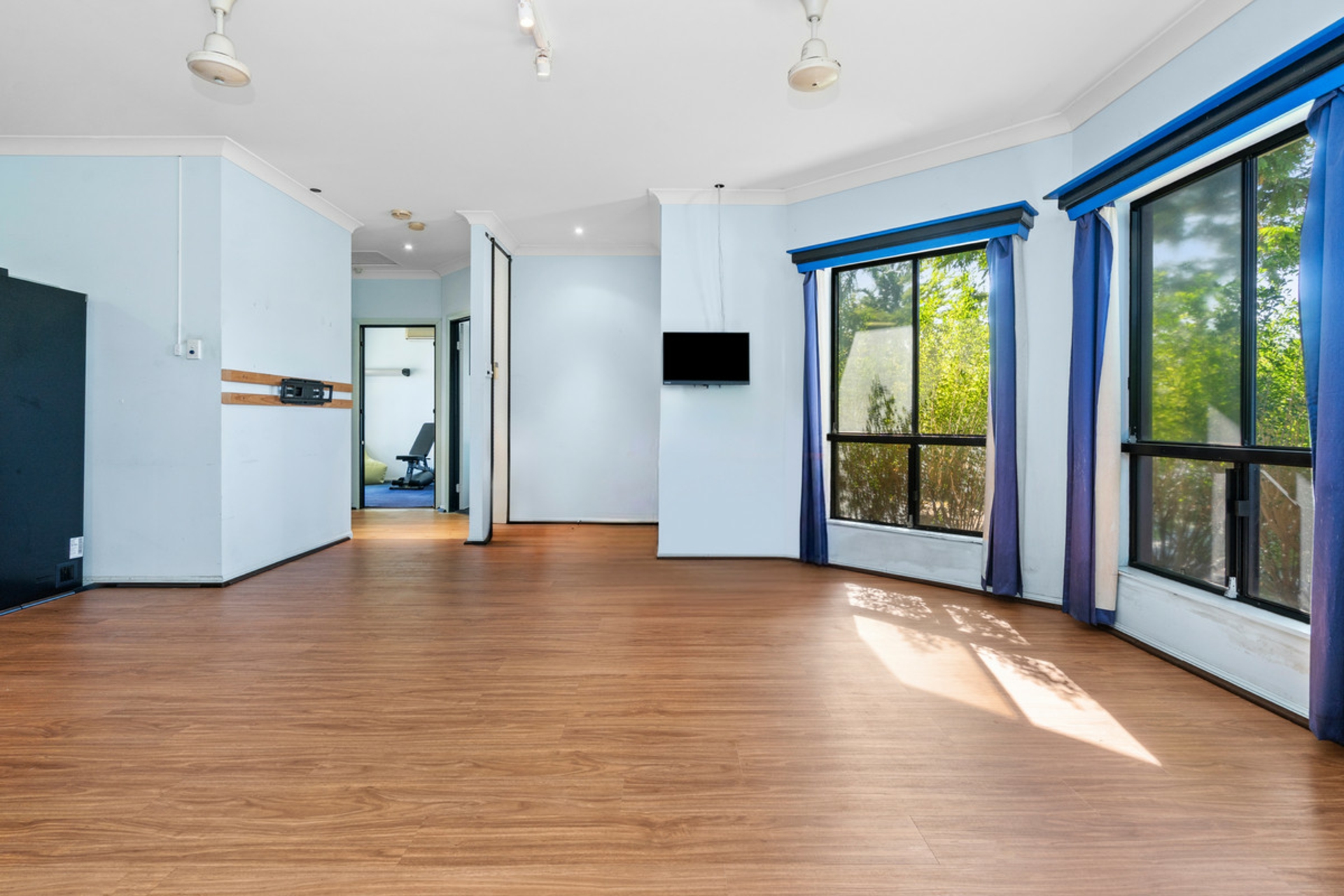 59 Hutchison Terrace — photo 4 of 16