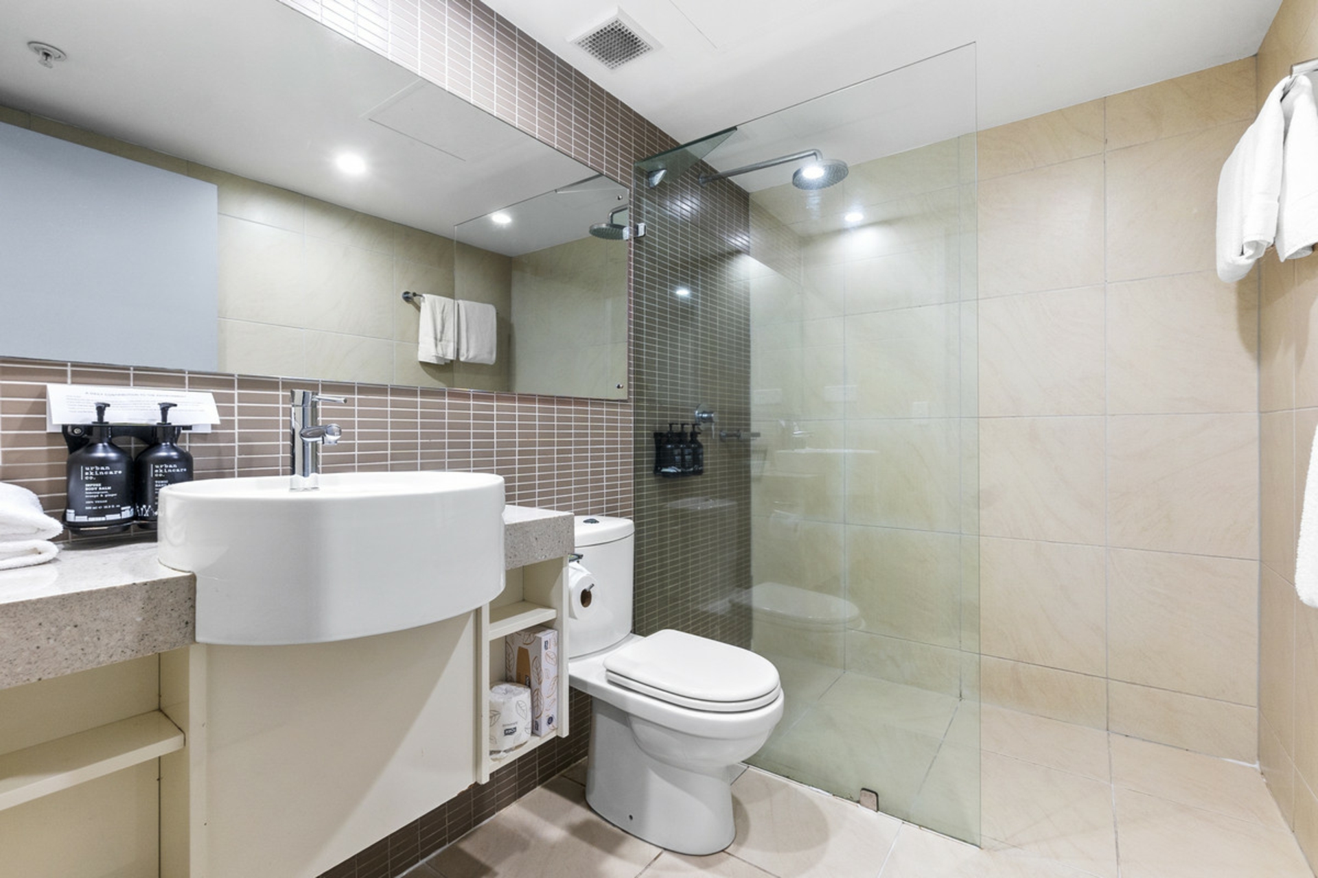 1508/43B Knuckey Street — photo 10 of 21