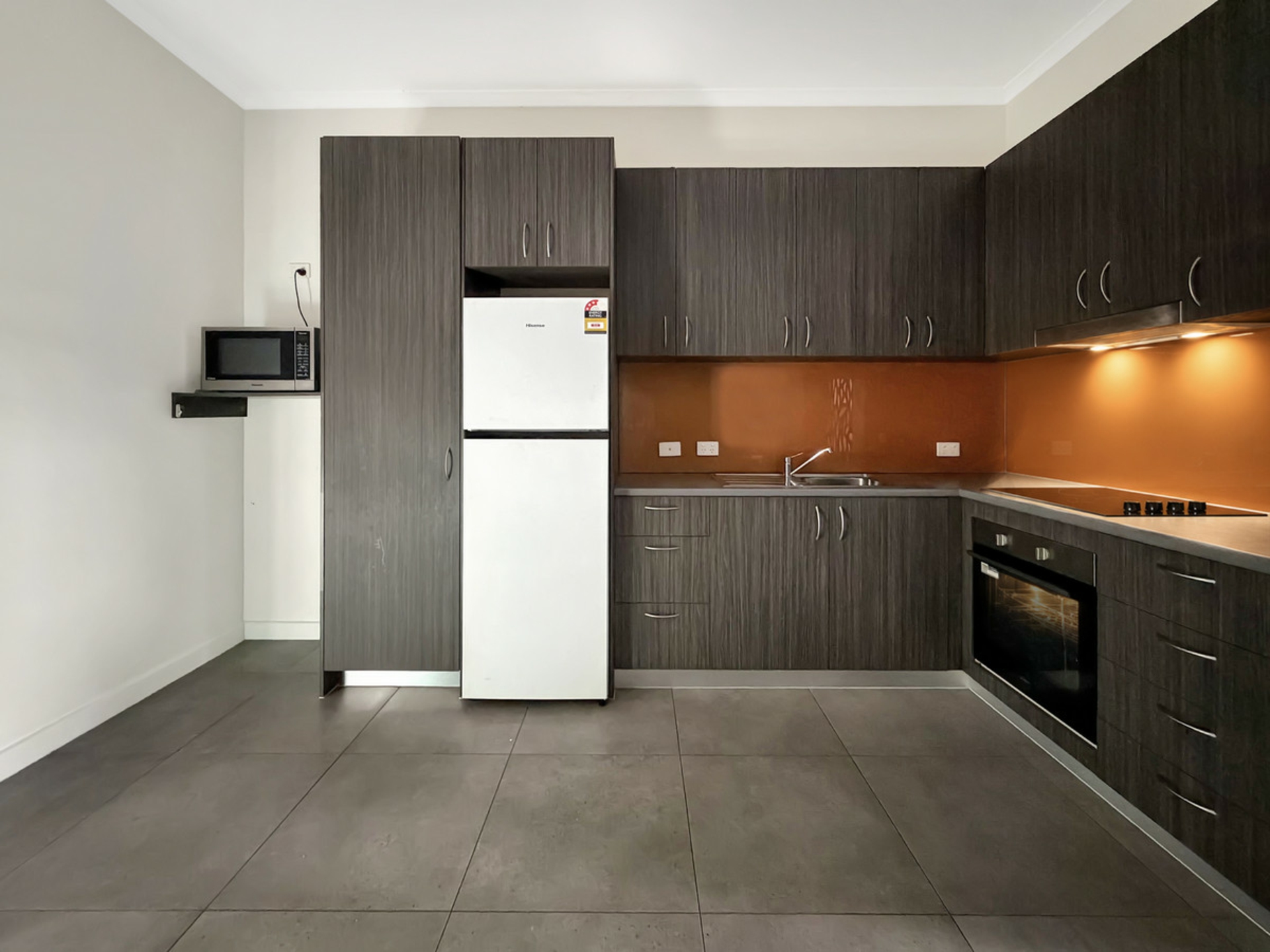 G09/81 Cavenagh Street — photo from LJ Hooker Darwin