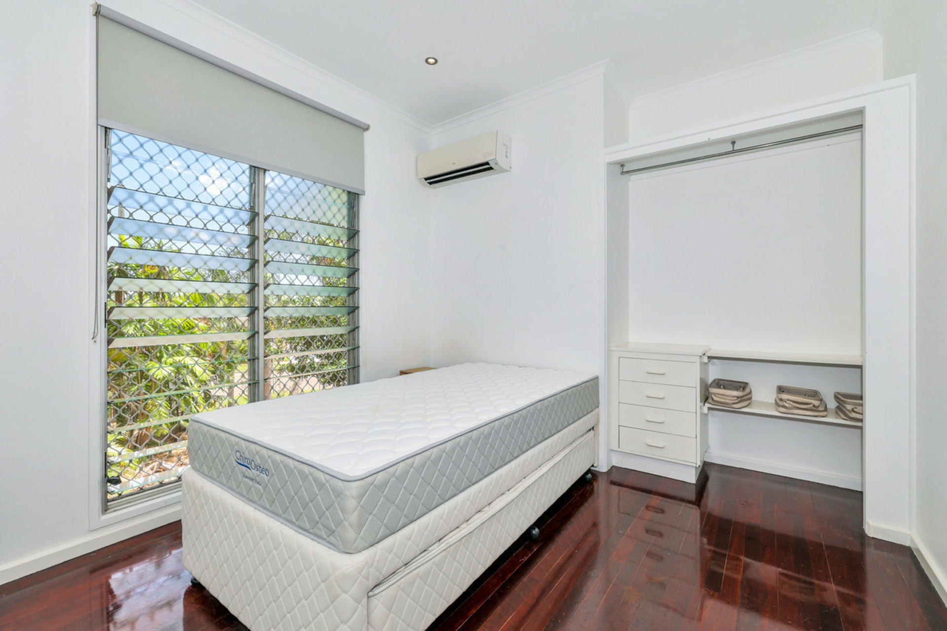 18 Lowrie Court — photo 10 of 18