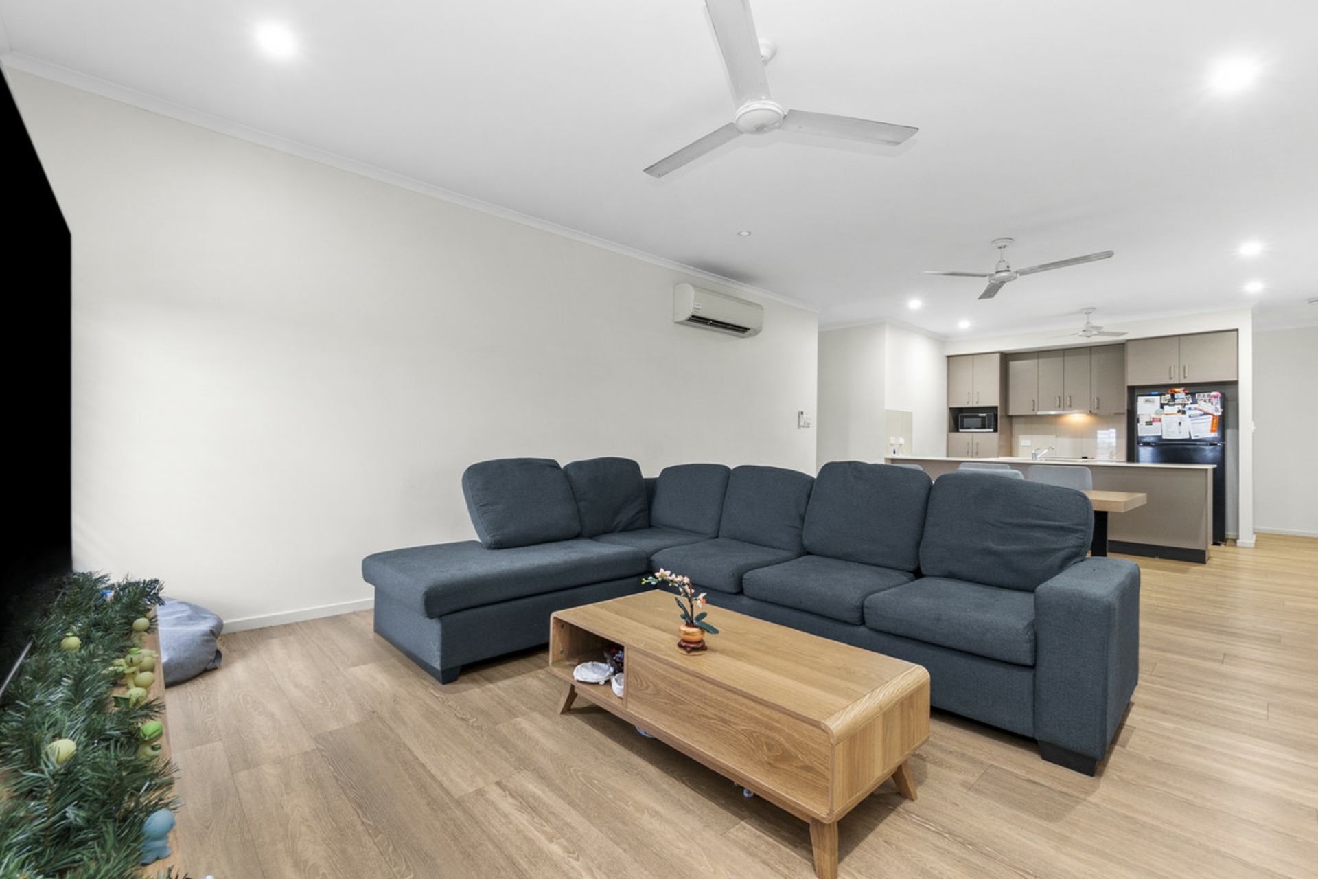 11 King Street — photo 5 of 23