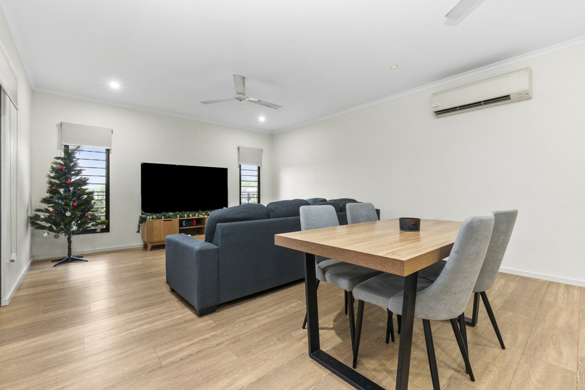 11 King Street — photo 7 of 23