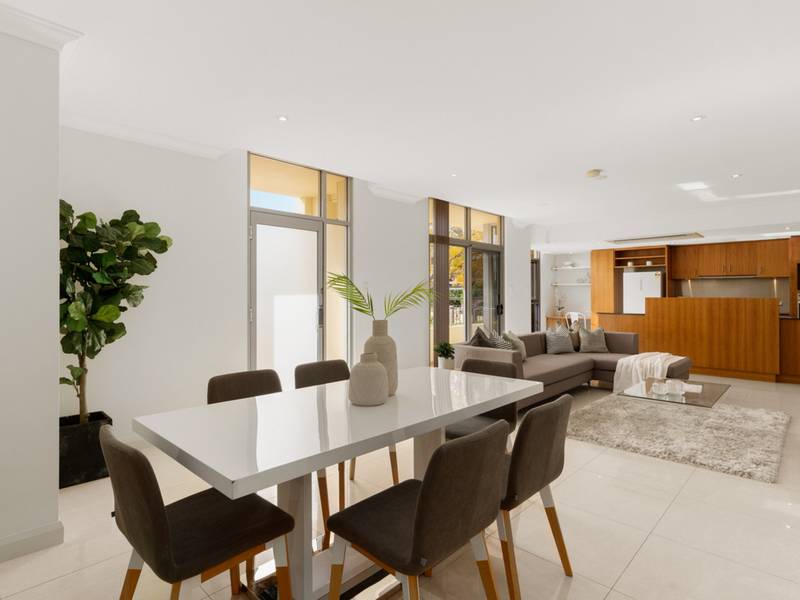25/20 Royal Street, EAST PERTH