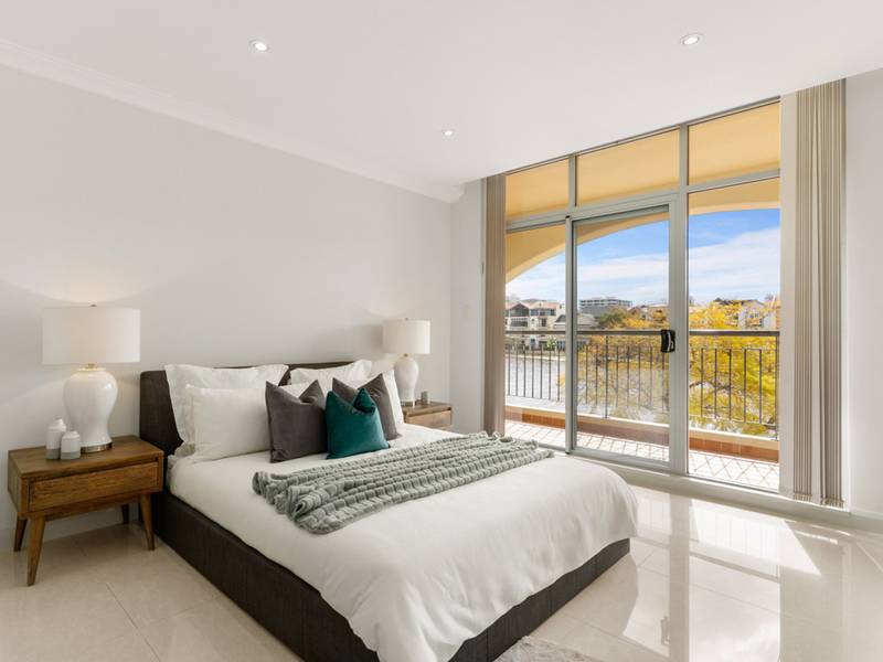 25/20 Royal Street, EAST PERTH