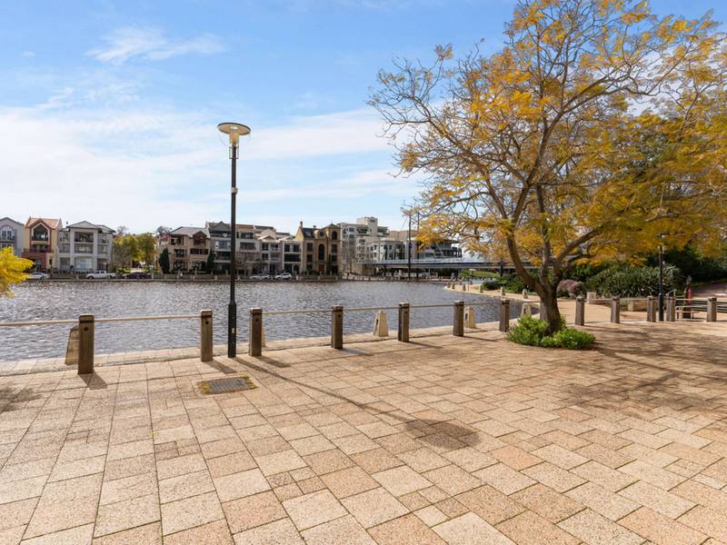 25/20 Royal Street, EAST PERTH