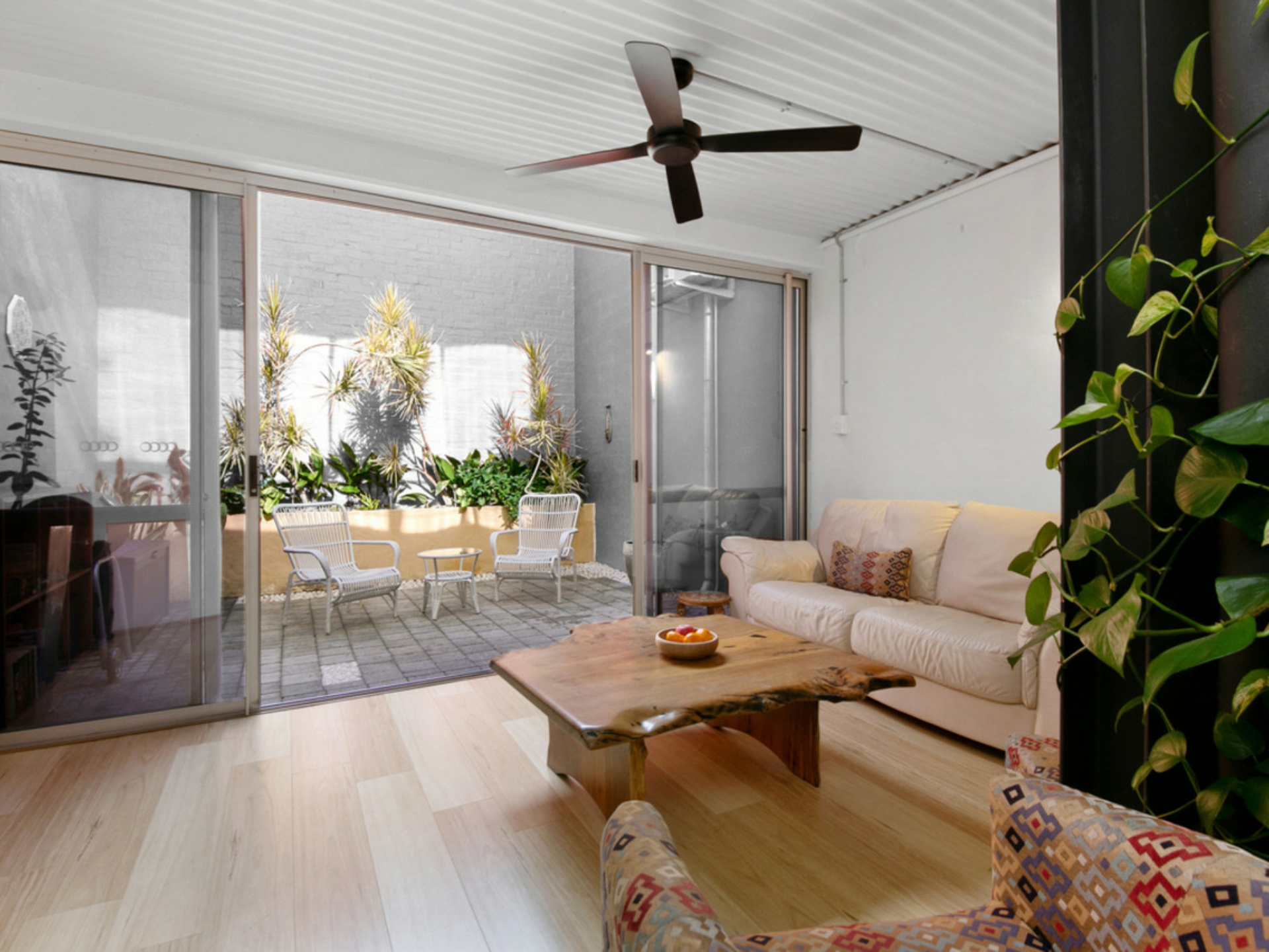 8 Little Brown Street, EAST PERTH