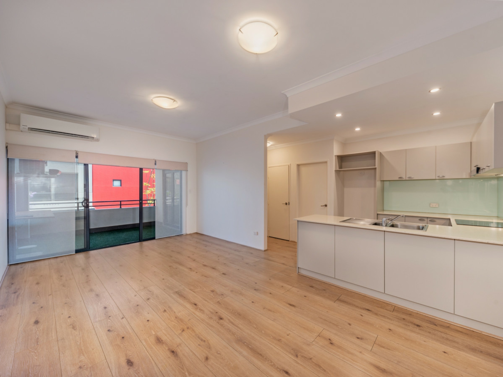 3/2 Pisconeri Street, Perth