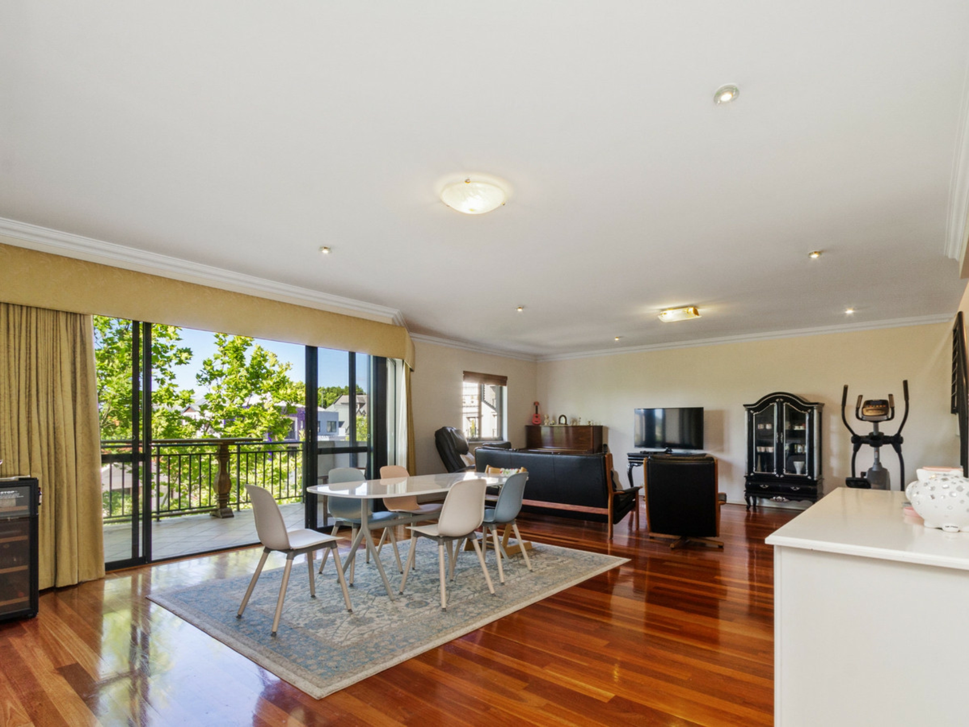 10/35 Haig Park Circle, EAST PERTH