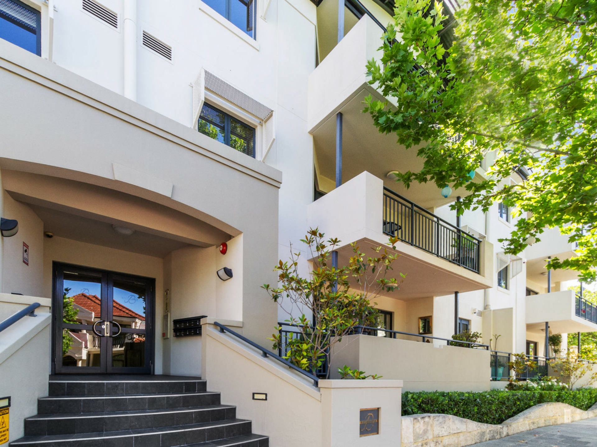10/35 Haig Park Circle, EAST PERTH