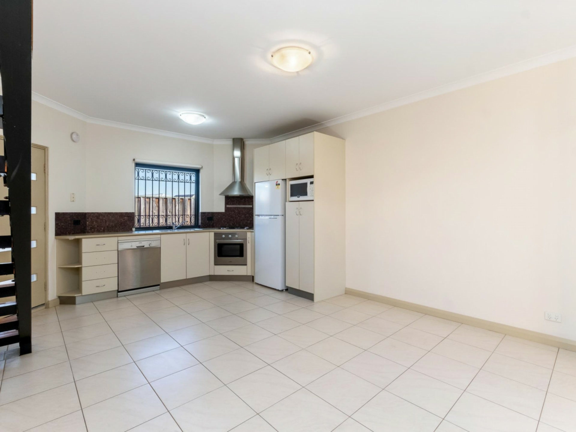2/435 Charles Street, NORTH PERTH