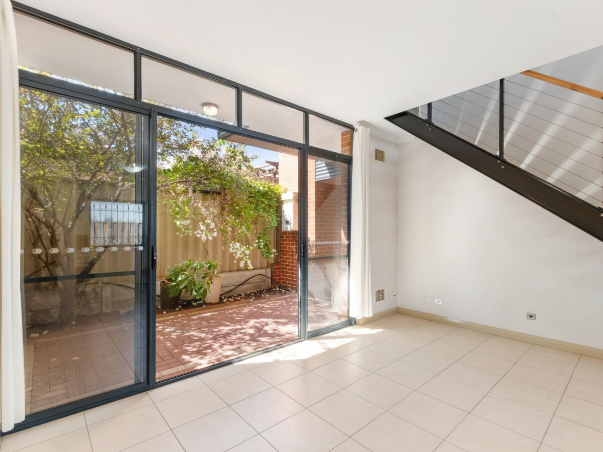 2/435 Charles Street, NORTH PERTH