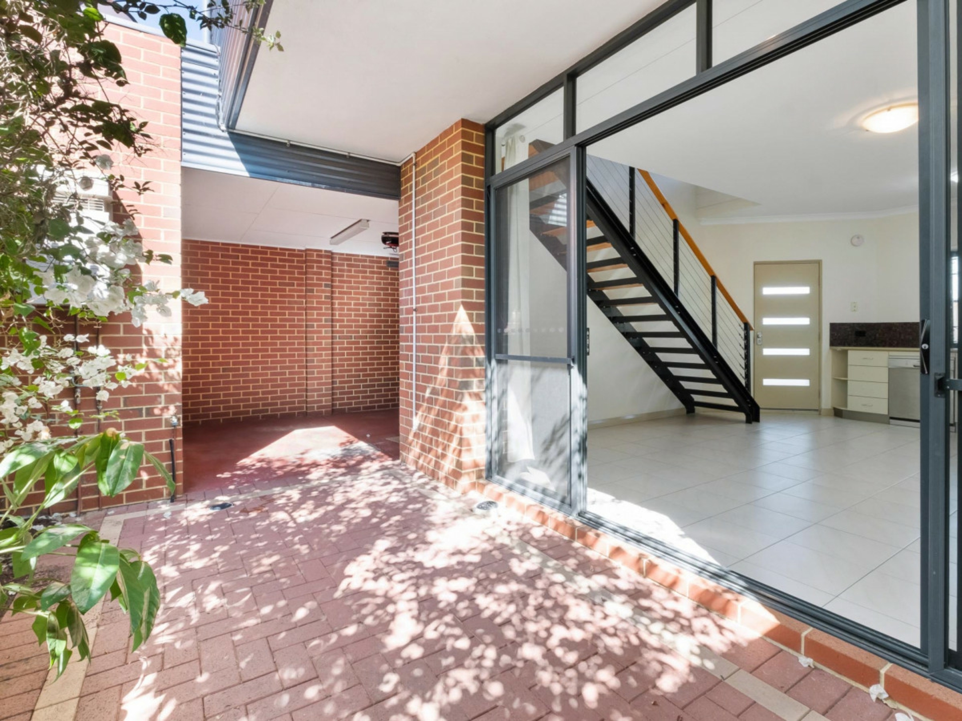 2/435 Charles Street, NORTH PERTH