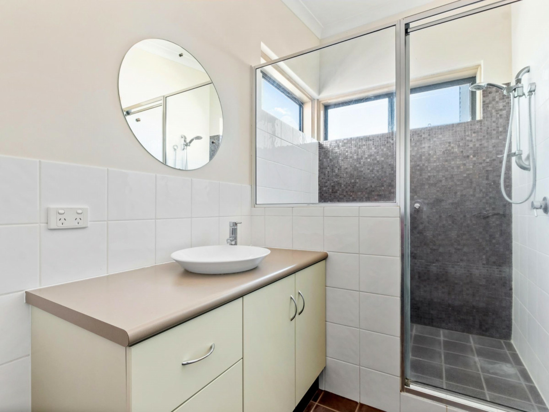 2/435 Charles Street, NORTH PERTH