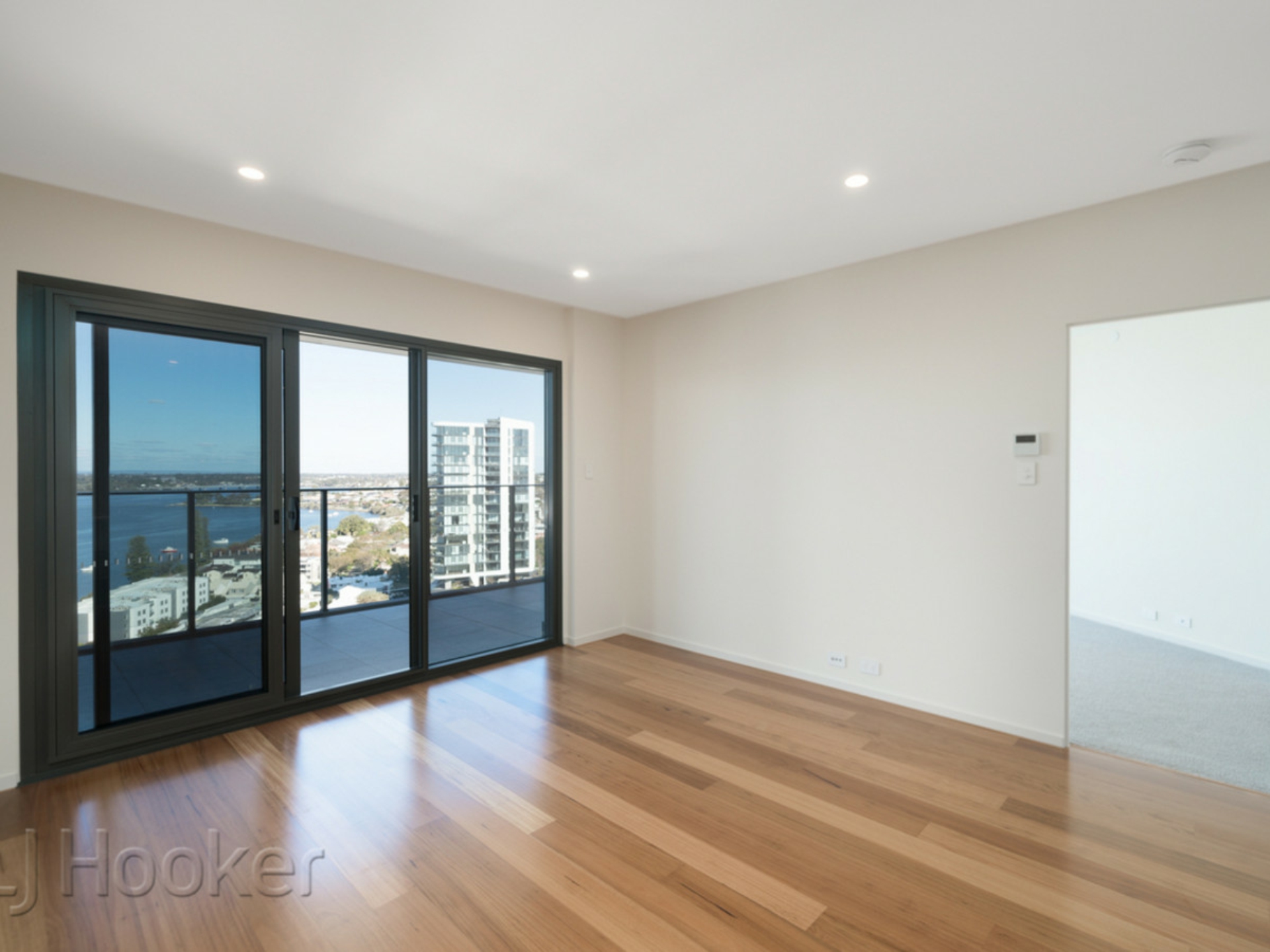 1702/908 Canning Highway, APPLECROSS