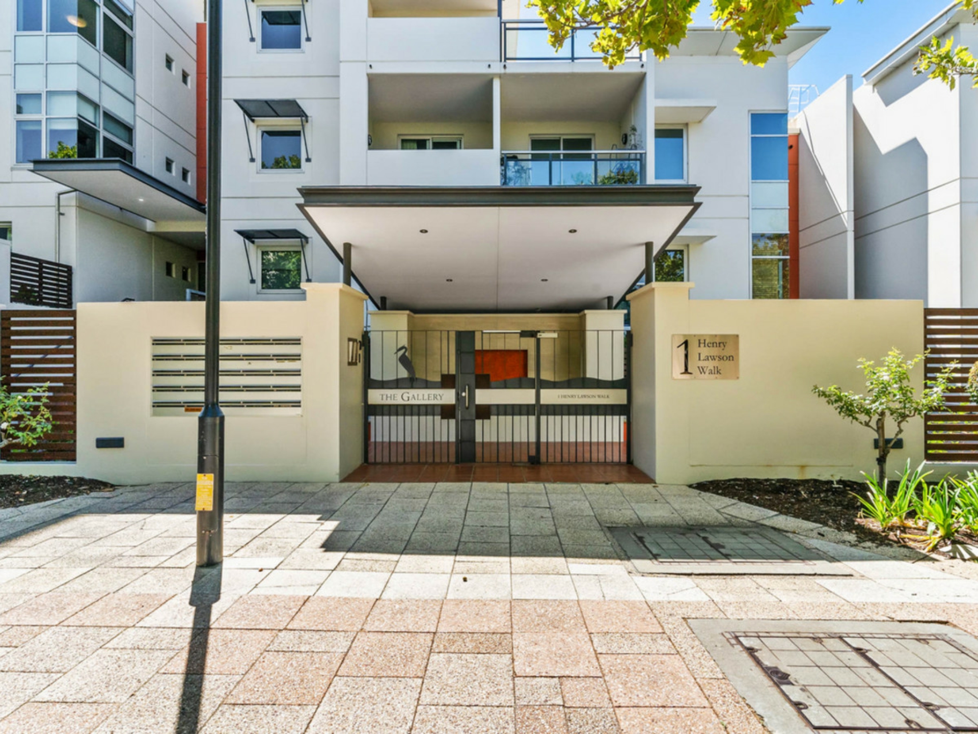 18/1 Henry Lawson Walk, EAST PERTH