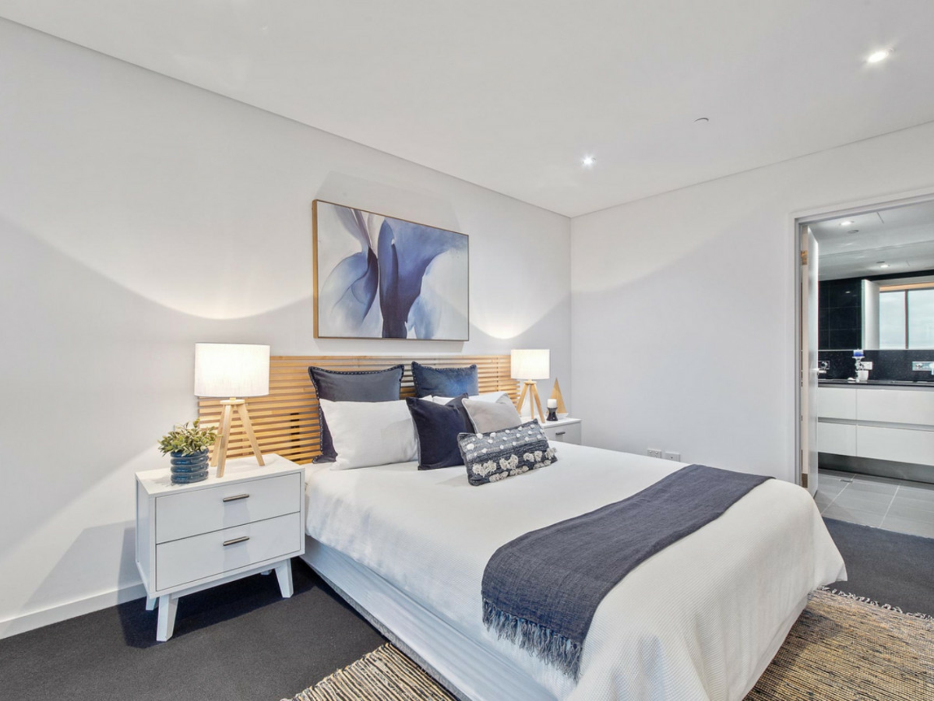 1307/96 Bow River Crescent, BURSWOOD