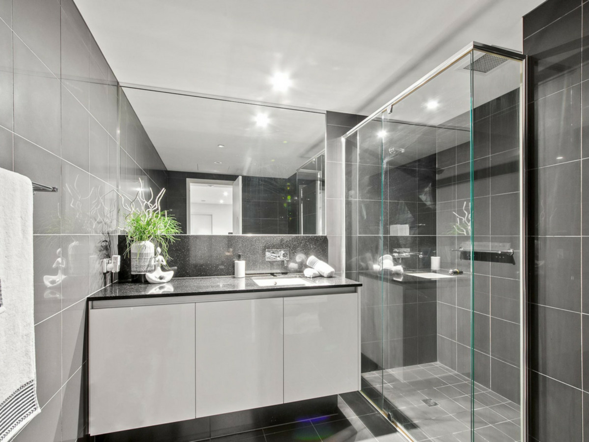 1307/96 Bow River Crescent, BURSWOOD
