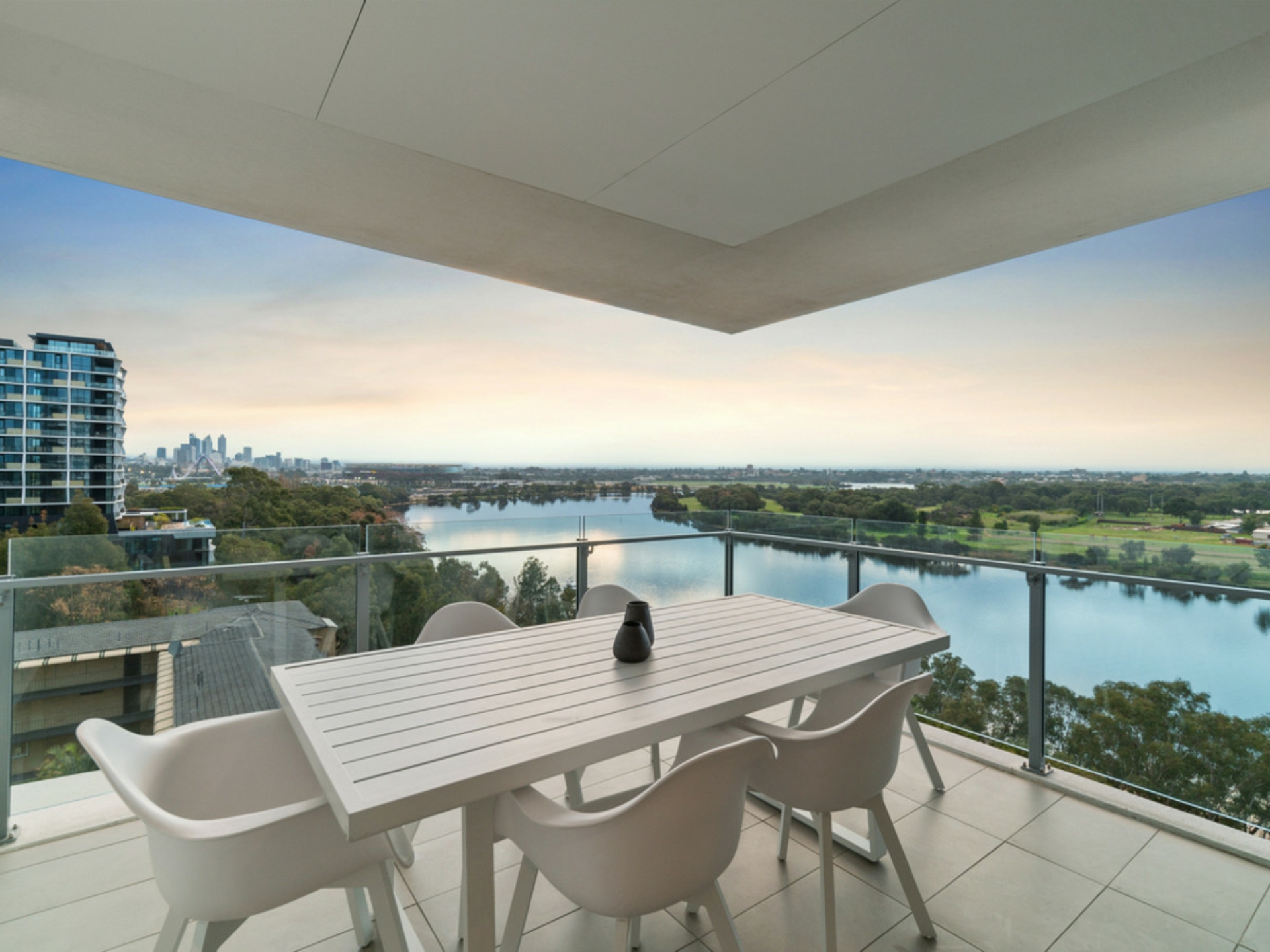 601/60 Riversdale Road, RIVERVALE