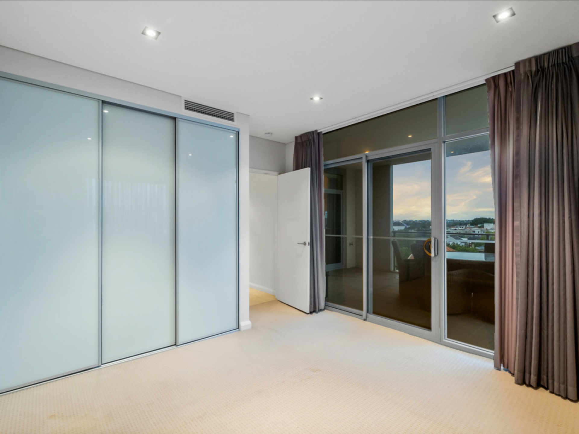 11/47 Tully Road, EAST PERTH
