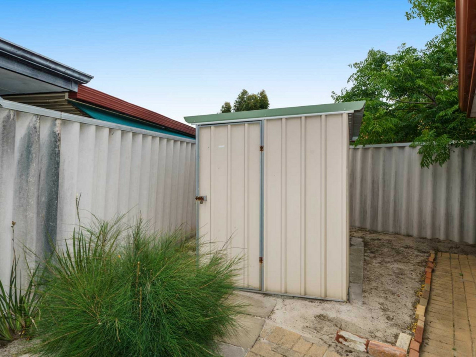 24 Pollock Street Bentley WA
