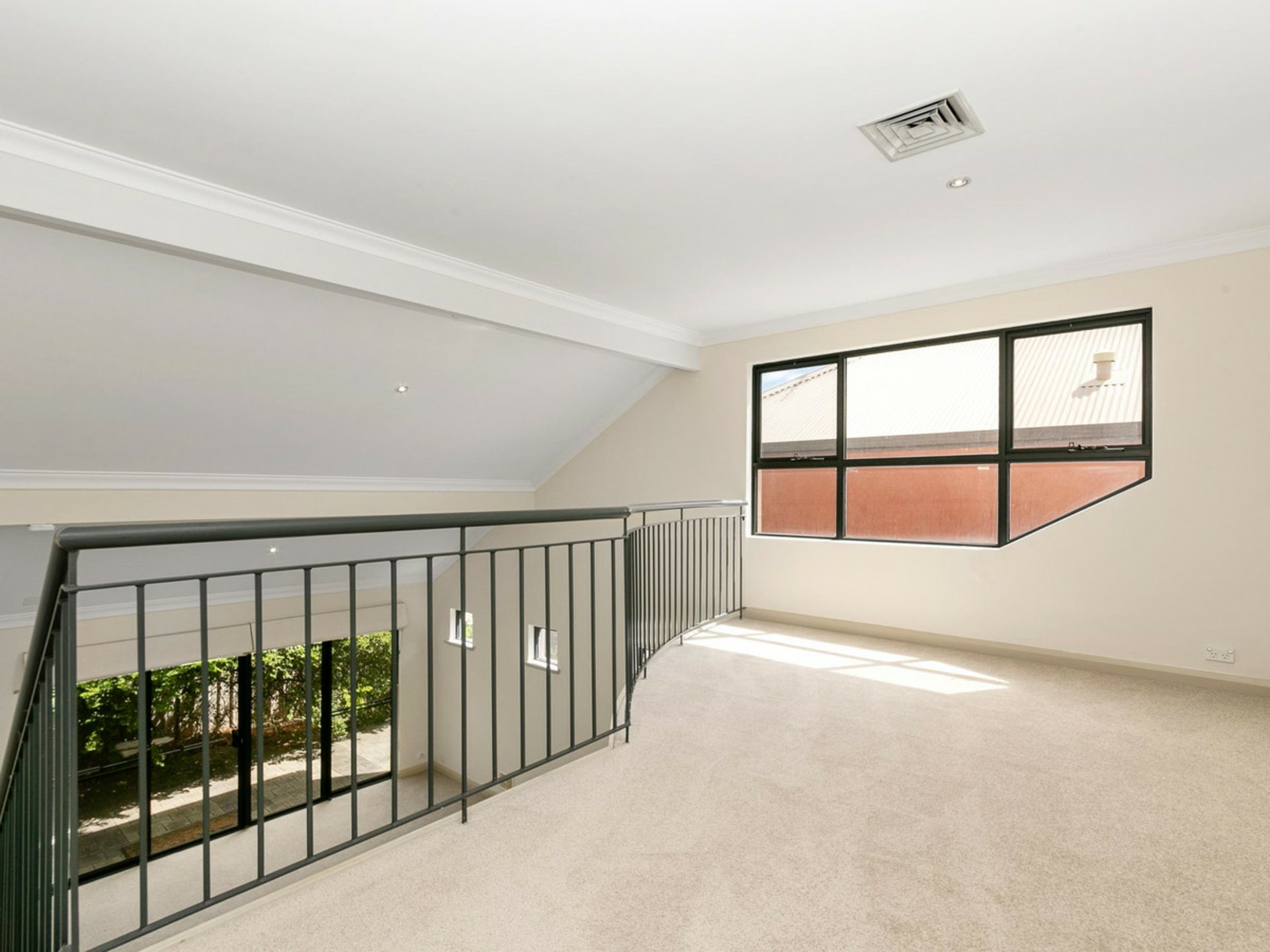 11/7 Fogerthorpe Crescent, MAYLANDS