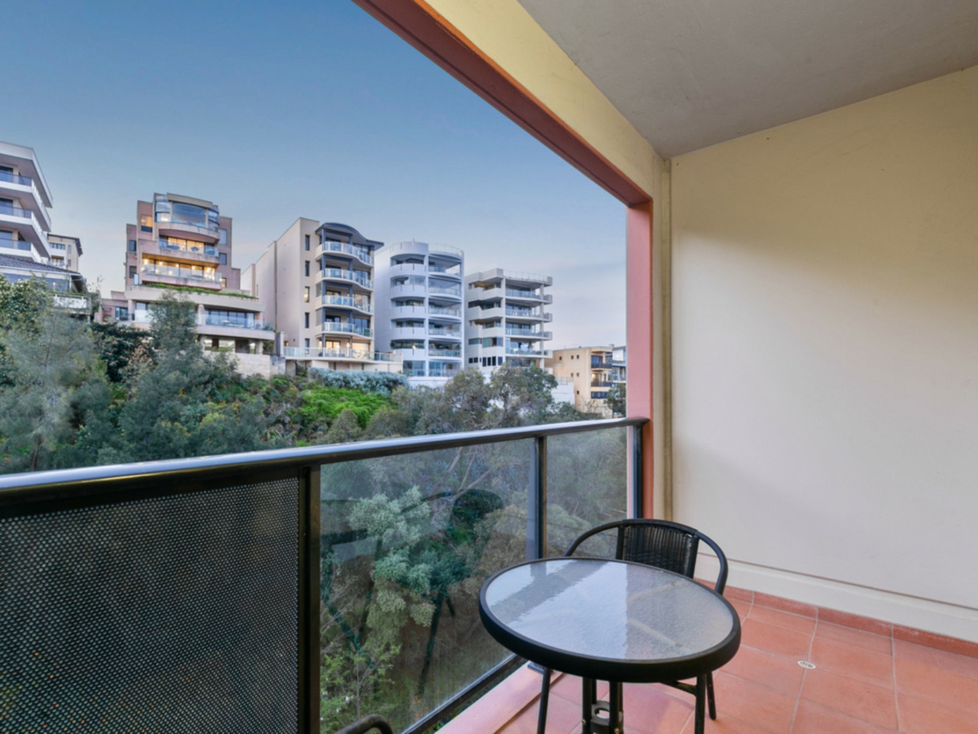 41/122 Mounts Bay Road, PERTH