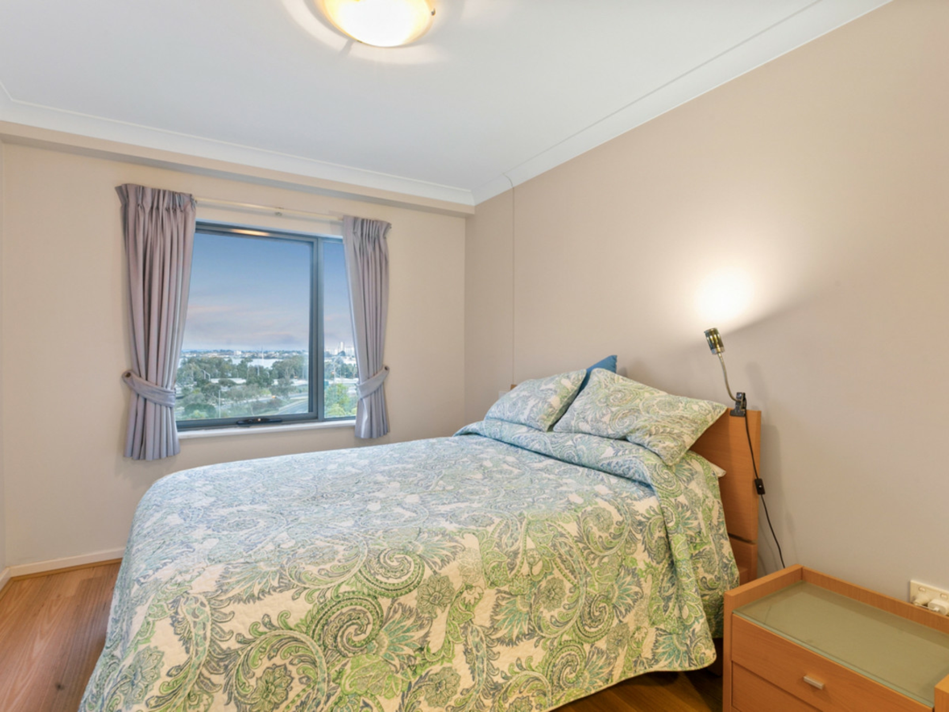 41/122 Mounts Bay Road, PERTH