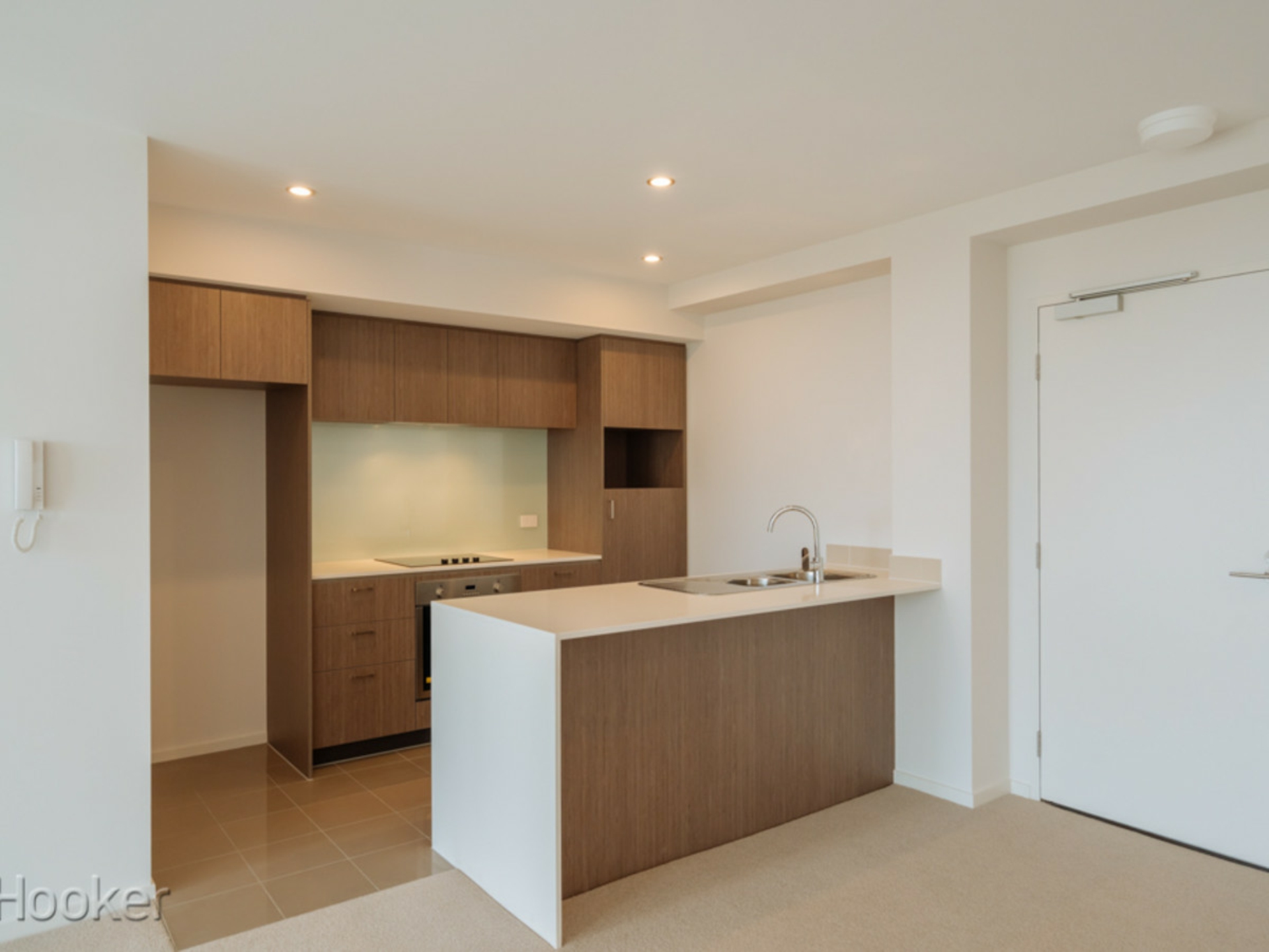 148/2 Tenth Avenue, MAYLANDS