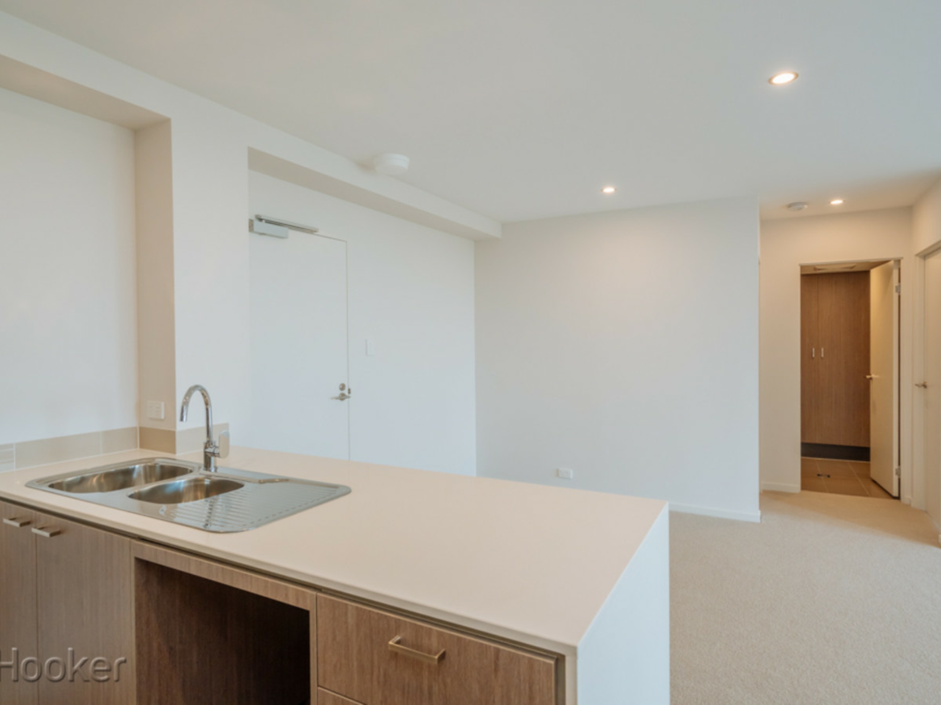 148/2 Tenth Avenue, MAYLANDS